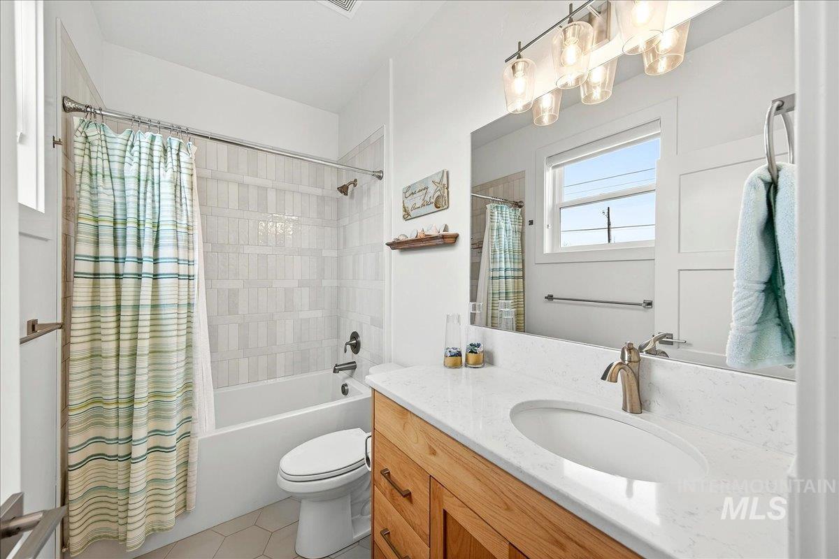 24792 Sienna Glenn, Middleton, Idaho 83644, 3 Bedrooms, 3 Bathrooms, Residential For Sale, Price $889,000, 98978624