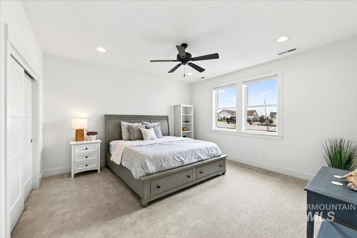 24792 Sienna Glenn, Middleton, Idaho 83644, 3 Bedrooms, 3 Bathrooms, Residential For Sale, Price $889,000, 98978624