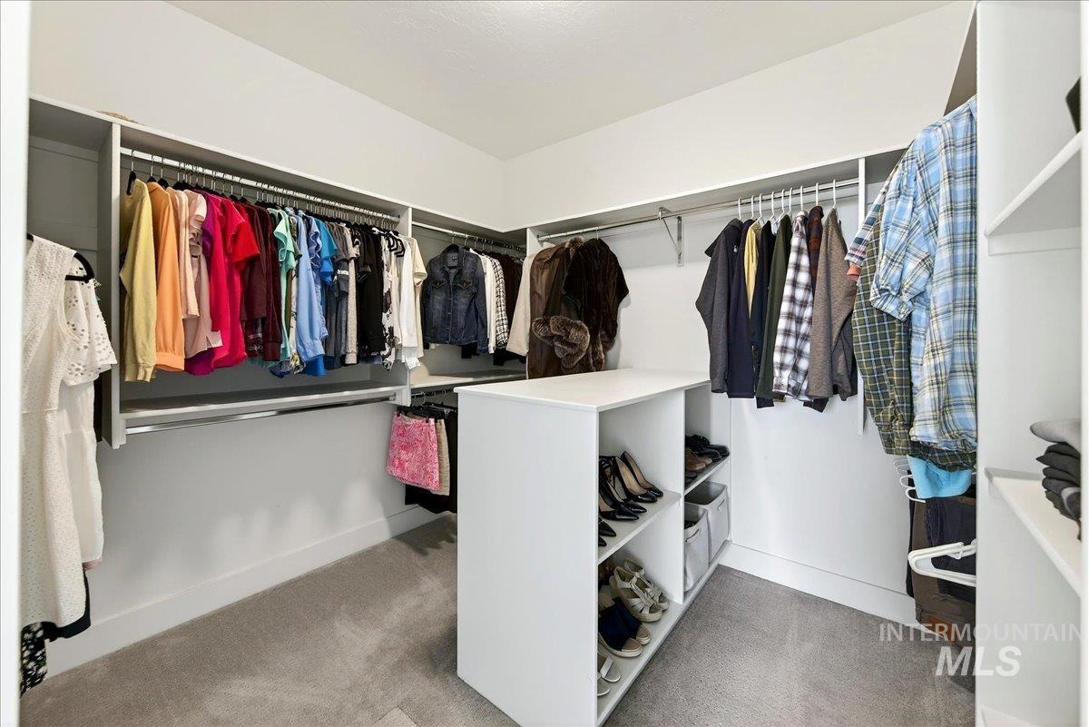 24792 Sienna Glenn, Middleton, Idaho 83644, 3 Bedrooms, 3 Bathrooms, Residential For Sale, Price $889,000, 98978624