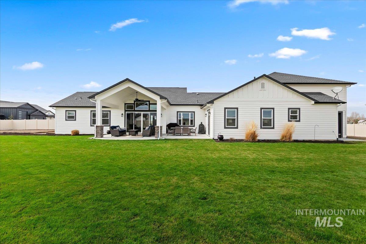 24792 Sienna Glenn, Middleton, Idaho 83644, 3 Bedrooms, 3 Bathrooms, Residential For Sale, Price $889,000, 98978624