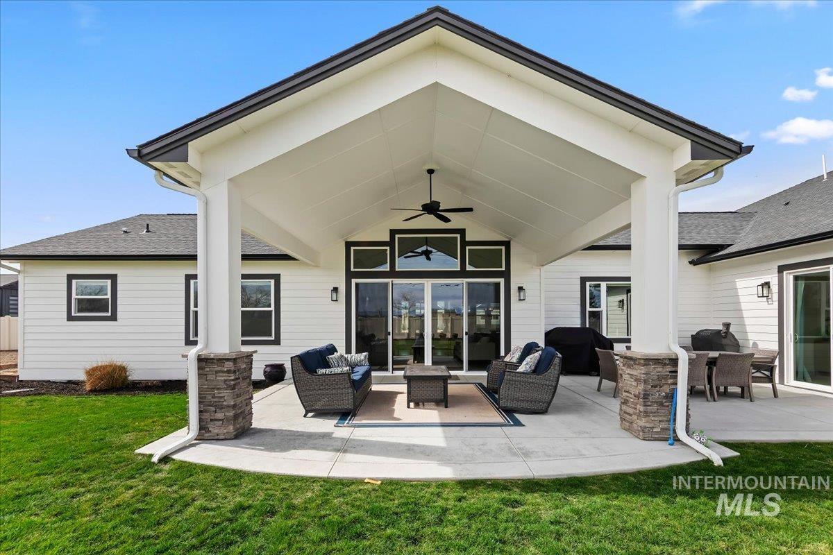 24792 Sienna Glenn, Middleton, Idaho 83644, 3 Bedrooms, 3 Bathrooms, Residential For Sale, Price $889,000, 98978624