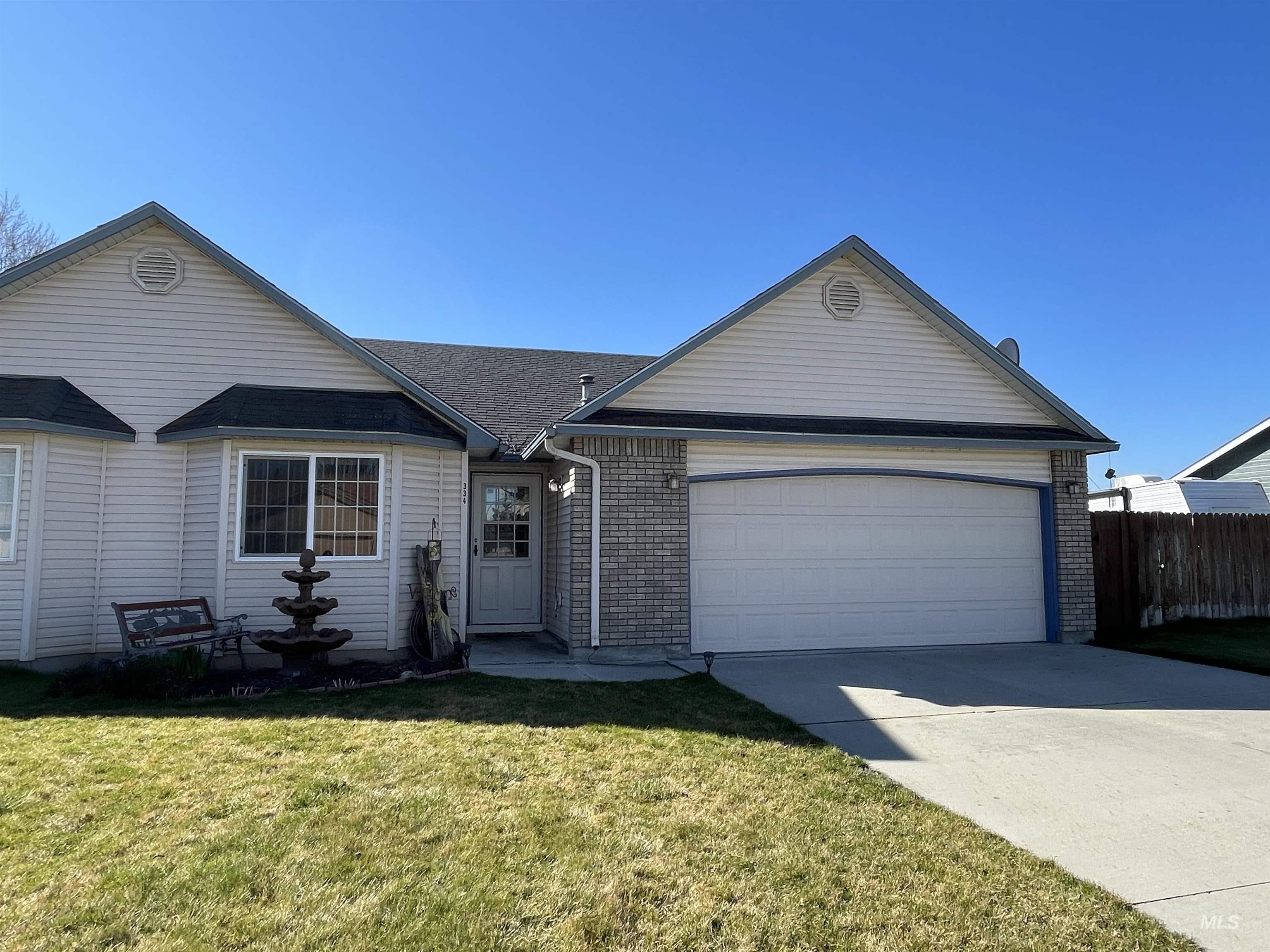 334 17th Ave North, Payette, Idaho 83661, 2 Bedrooms, 2 Bathrooms, Residential For Sale, Price $269,900,MLS 98978627