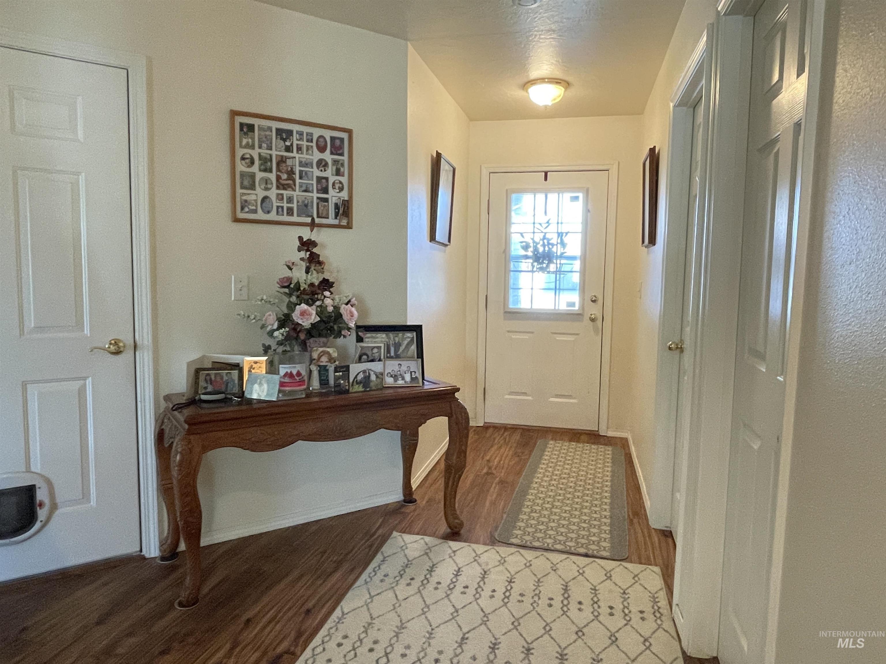 334 17th Ave North, Payette, Idaho 83661, 2 Bedrooms, 2 Bathrooms, Residential For Sale, Price $269,900,MLS 98978627