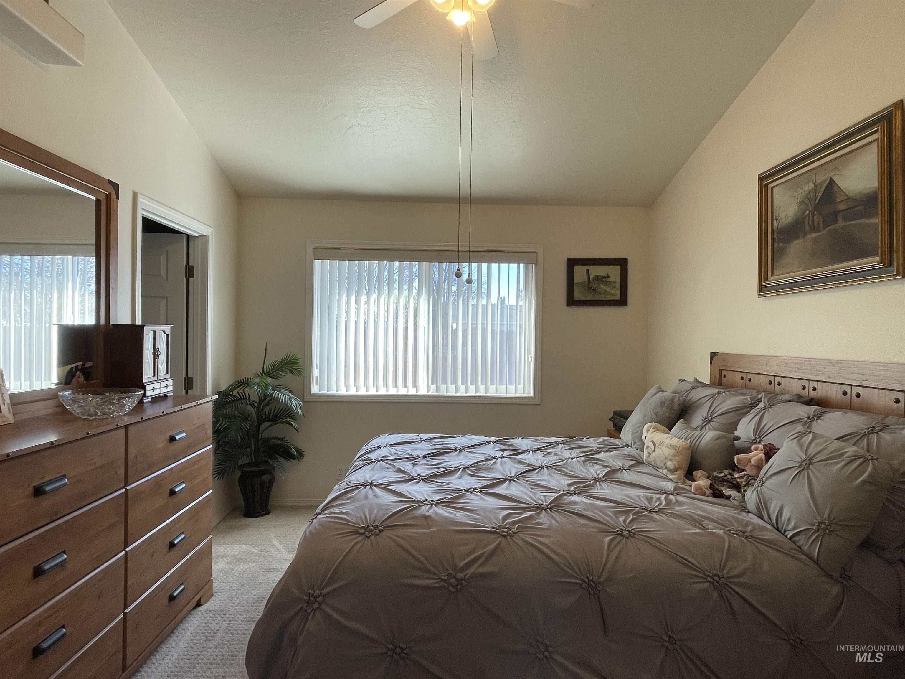 334 17th Ave North, Payette, Idaho 83661, 2 Bedrooms, 2 Bathrooms, Residential For Sale, Price $269,900,MLS 98978627