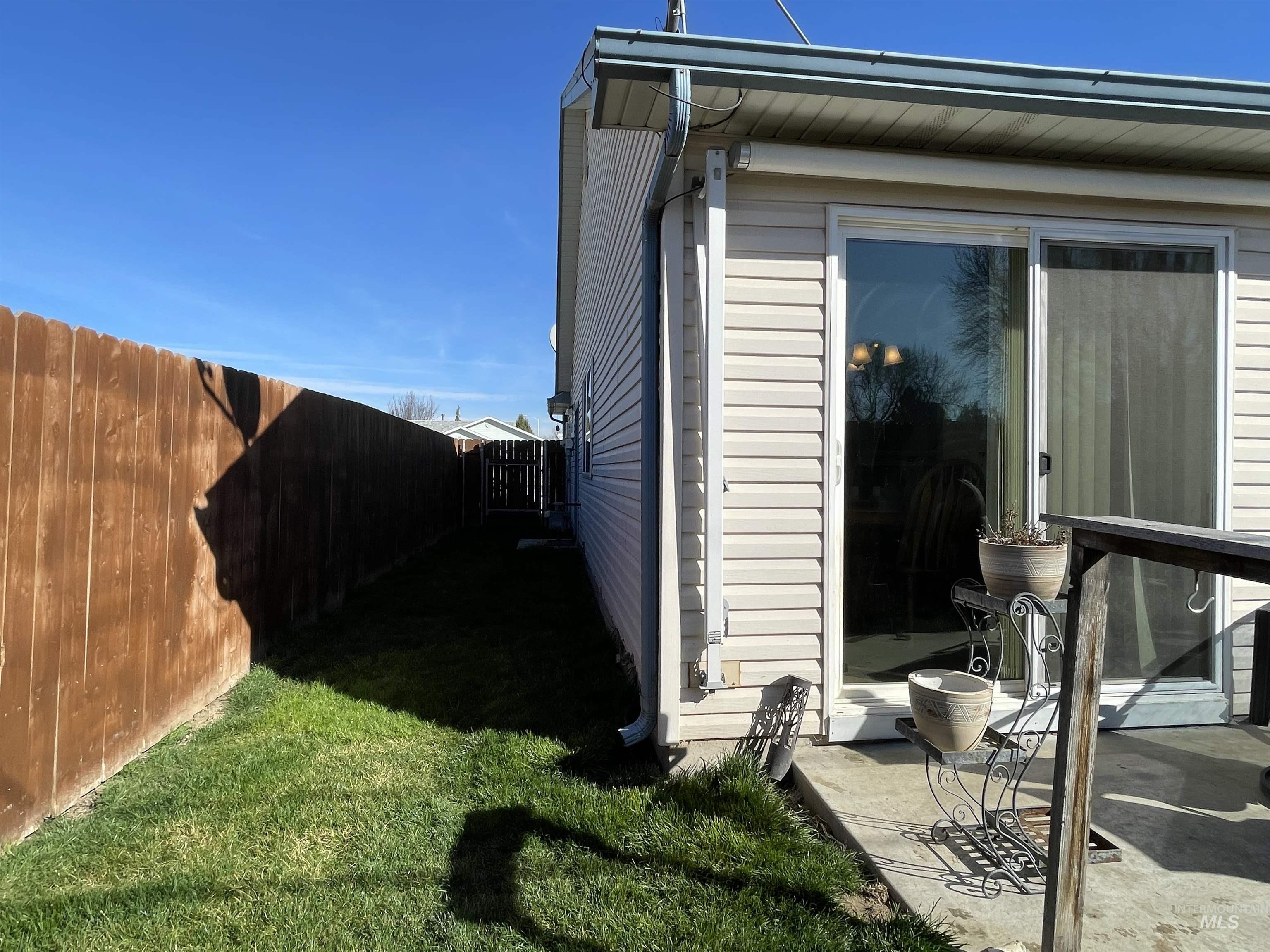 334 17th Ave North, Payette, Idaho 83661, 2 Bedrooms, 2 Bathrooms, Residential For Sale, Price $269,900,MLS 98978627