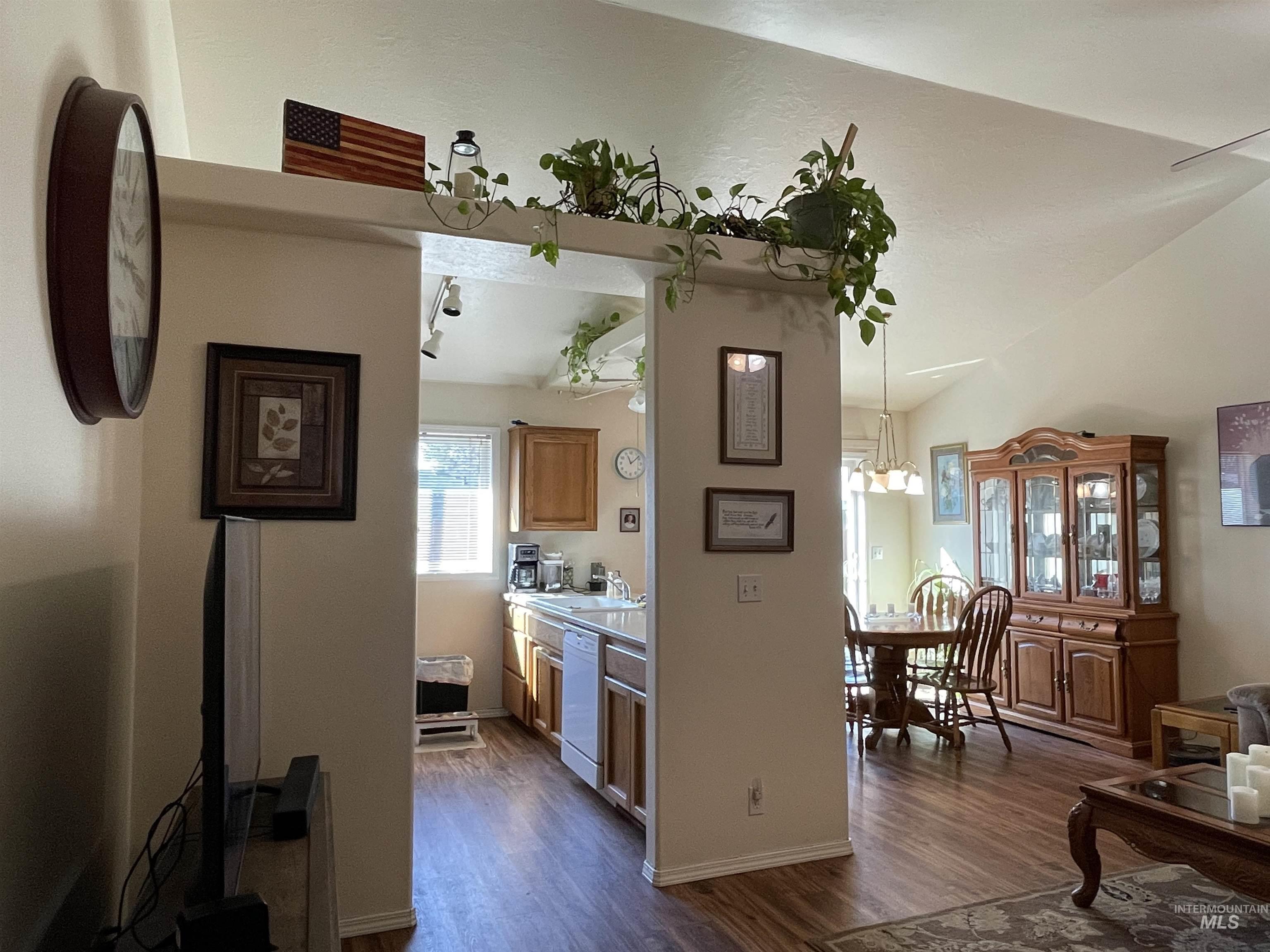 334 17th Ave North, Payette, Idaho 83661, 2 Bedrooms, 2 Bathrooms, Residential For Sale, Price $269,900,MLS 98978627