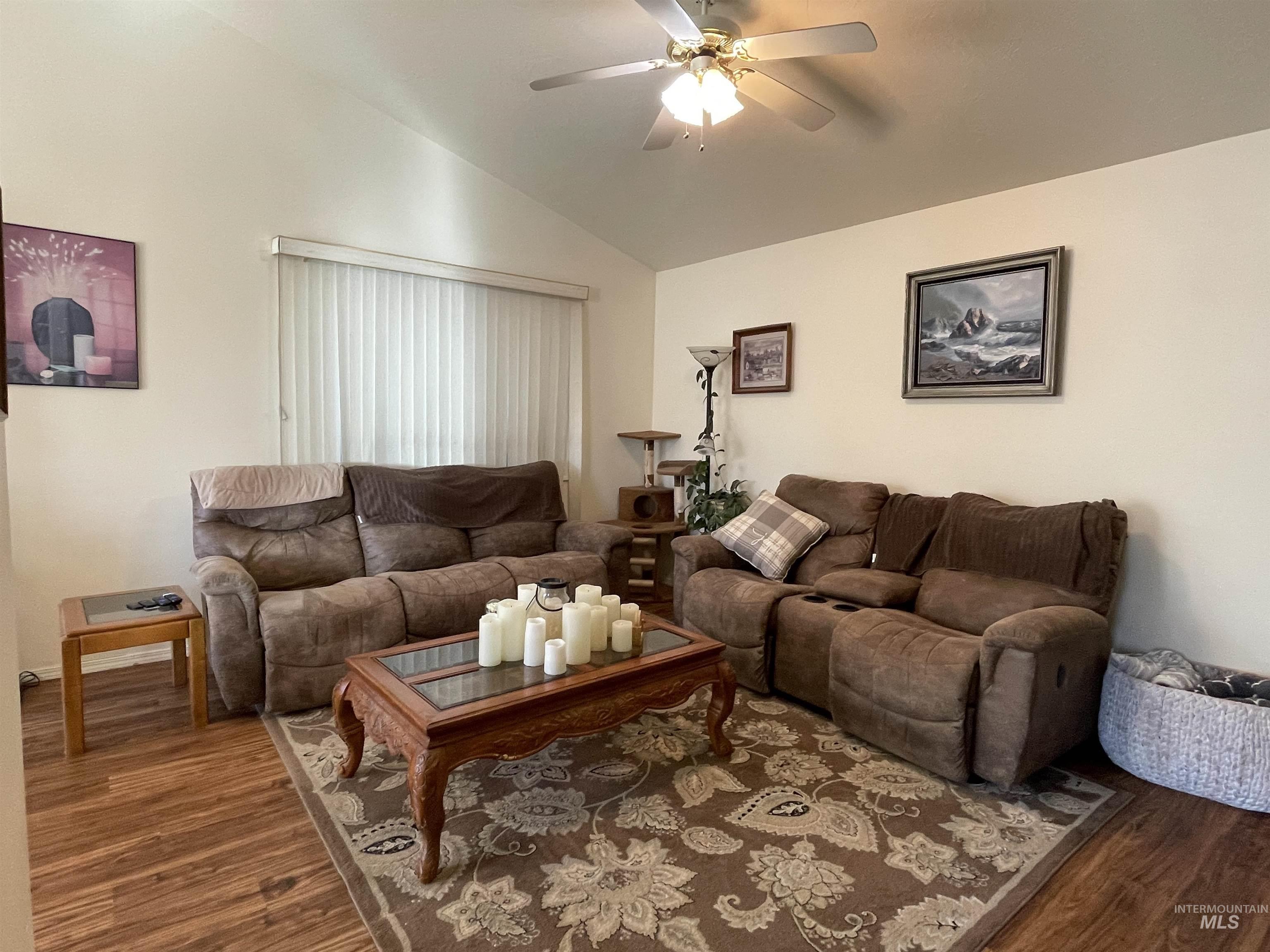 334 17th Ave North, Payette, Idaho 83661, 2 Bedrooms, 2 Bathrooms, Residential For Sale, Price $269,900,MLS 98978627