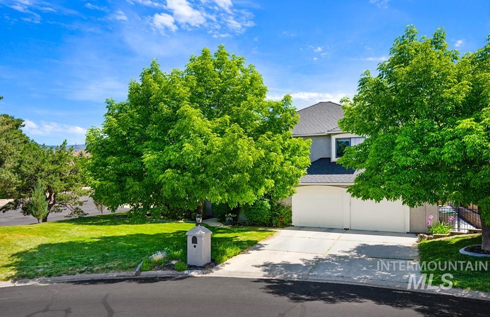 1865 E Sendero Ln, Boise, Idaho 83712, 5 Bedrooms, 3 Bathrooms, Residential For Sale, Price $998,000,MLS 98978631