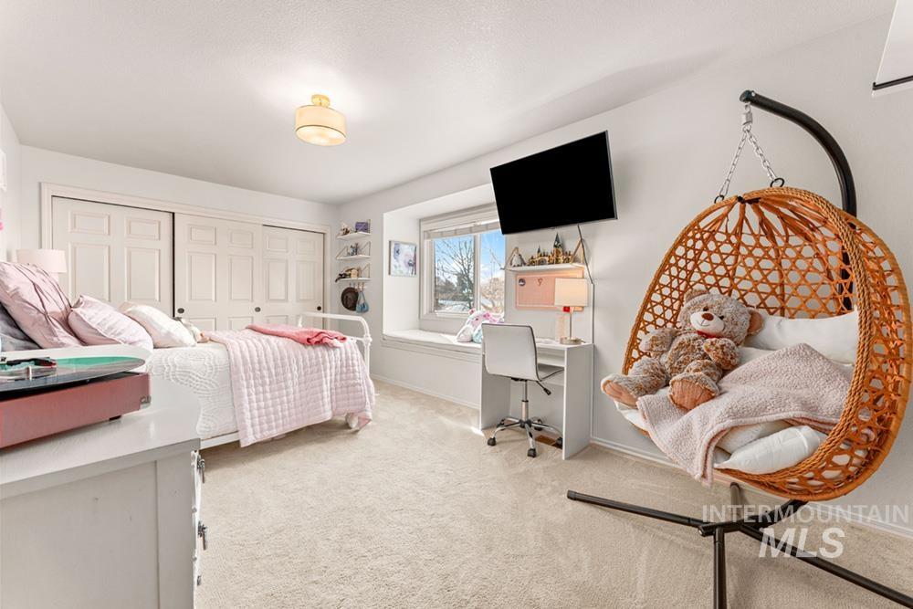 1865 E Sendero Ln, Boise, Idaho 83712, 5 Bedrooms, 3 Bathrooms, Residential For Sale, Price $1,100,000,MLS 98978631