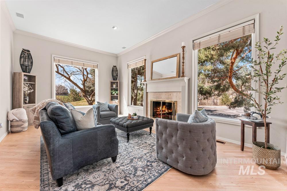 1865 E Sendero Ln, Boise, Idaho 83712, 5 Bedrooms, 3 Bathrooms, Residential For Sale, Price $1,100,000,MLS 98978631