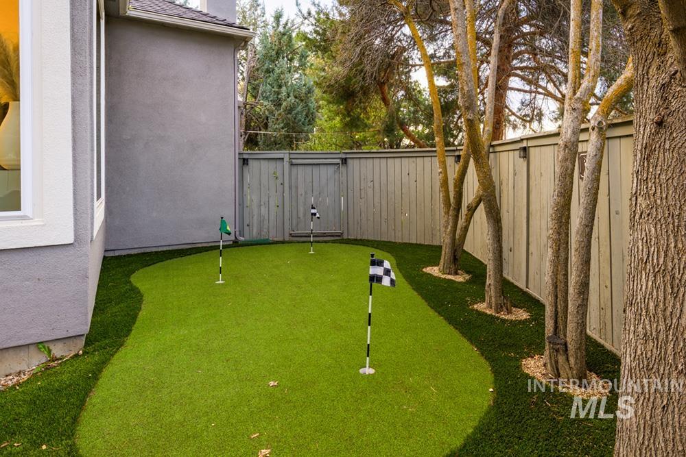 1865 E Sendero Ln, Boise, Idaho 83712, 5 Bedrooms, 3 Bathrooms, Residential For Sale, Price $1,050,000,MLS 98978631