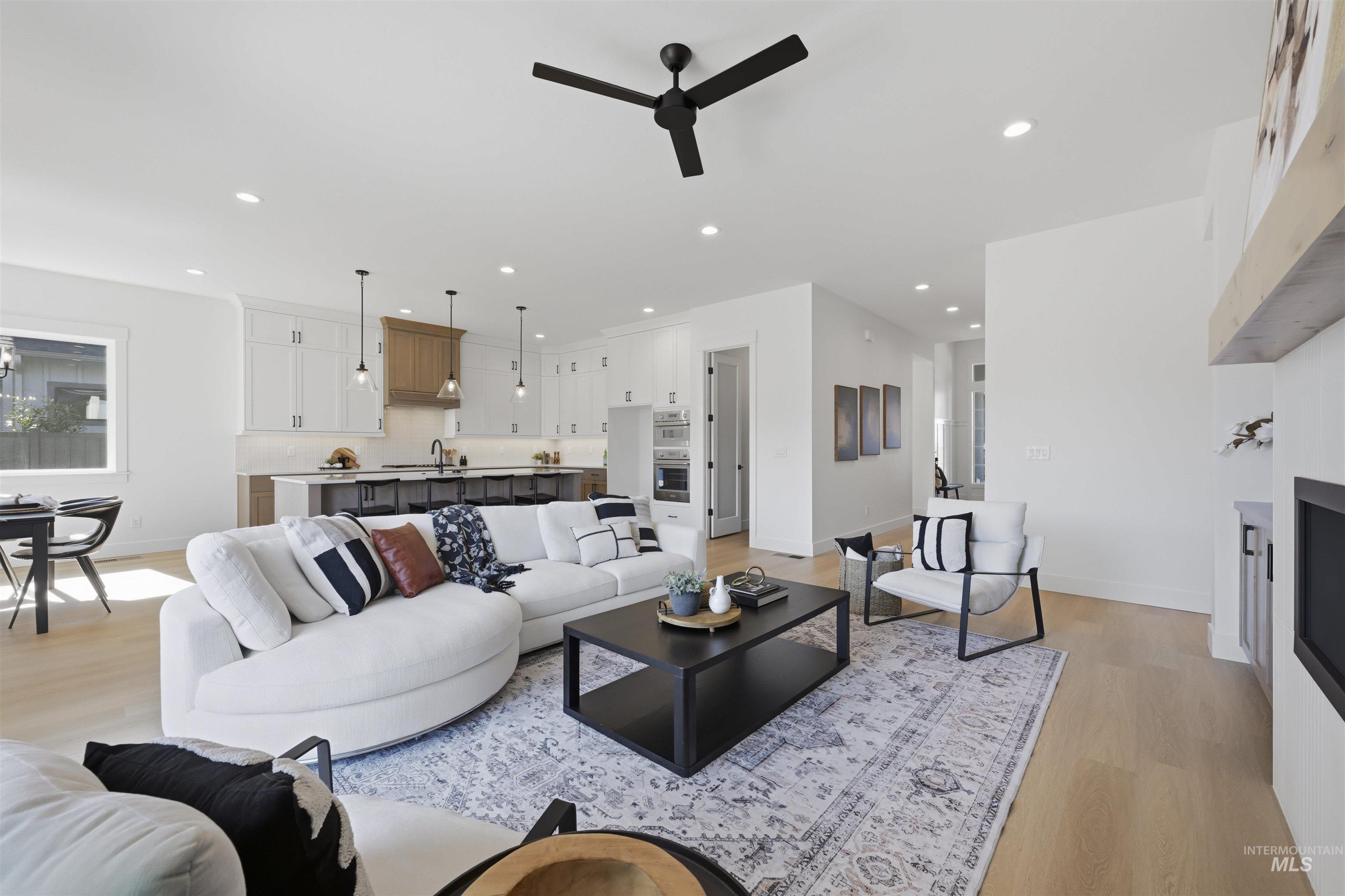 2182 N Annadale Way, Eagle, Idaho 83616, 4 Bedrooms, 3.5 Bathrooms, Residential For Sale, Price $1,224,000,MLS 98978633