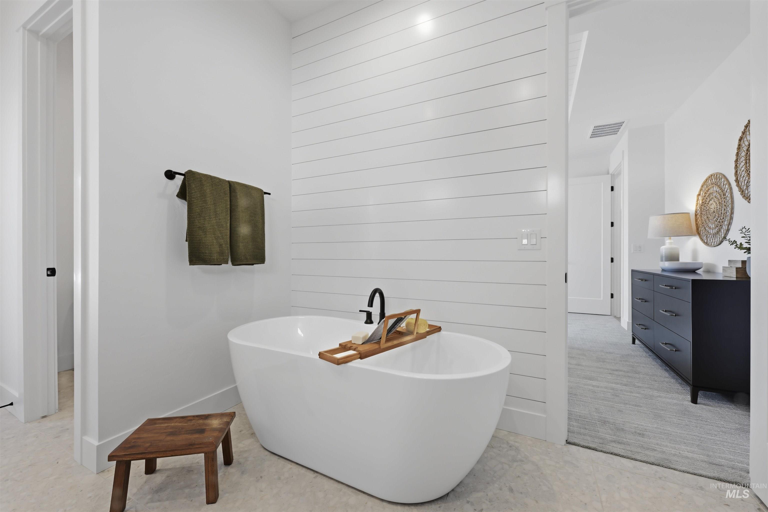 2182 N Annadale Way, Eagle, Idaho 83616, 4 Bedrooms, 3.5 Bathrooms, Residential For Sale, Price $1,224,000,MLS 98978633