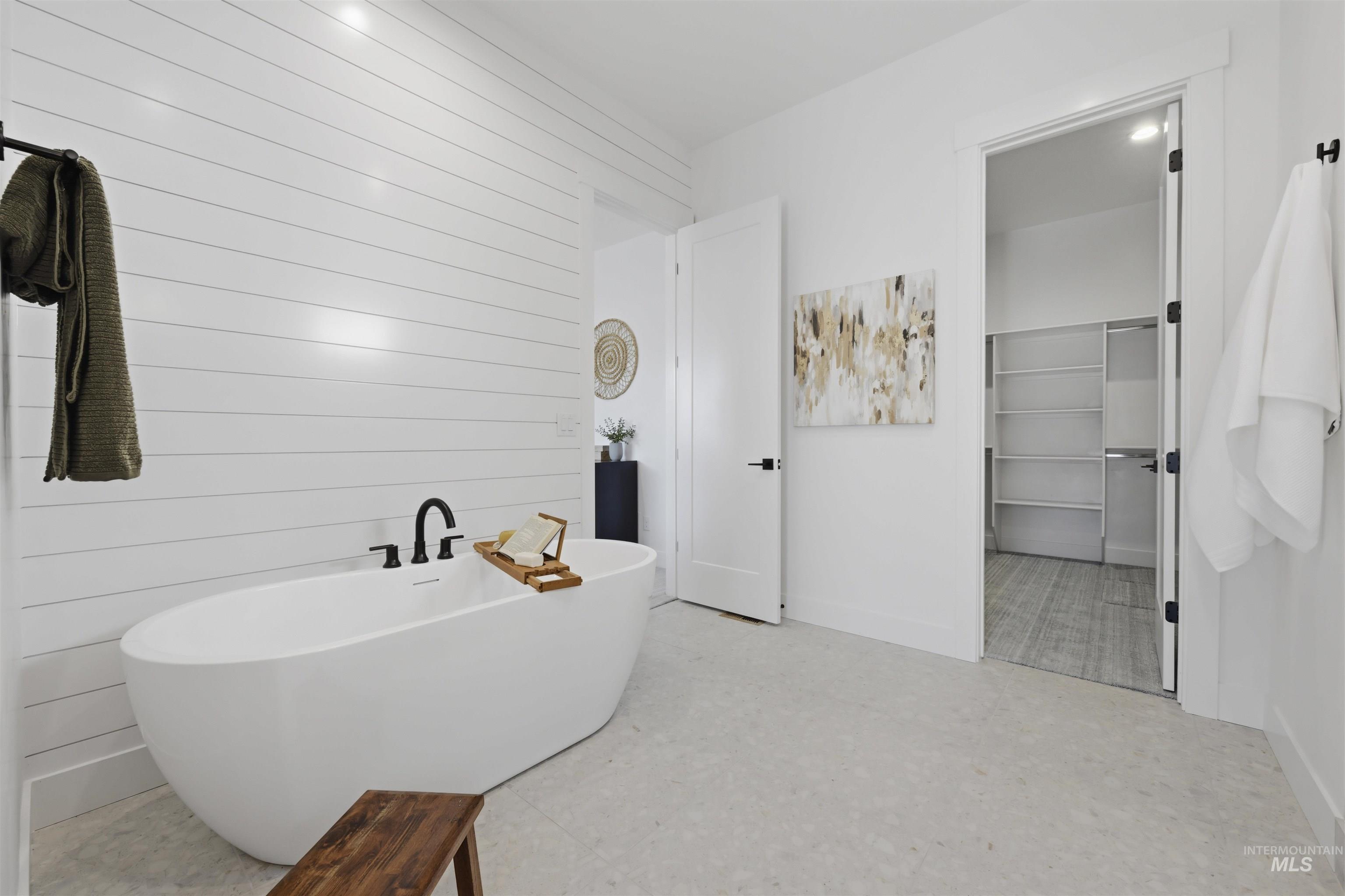 2182 N Annadale Way, Eagle, Idaho 83616, 4 Bedrooms, 3.5 Bathrooms, Residential For Sale, Price $1,224,000,MLS 98978633