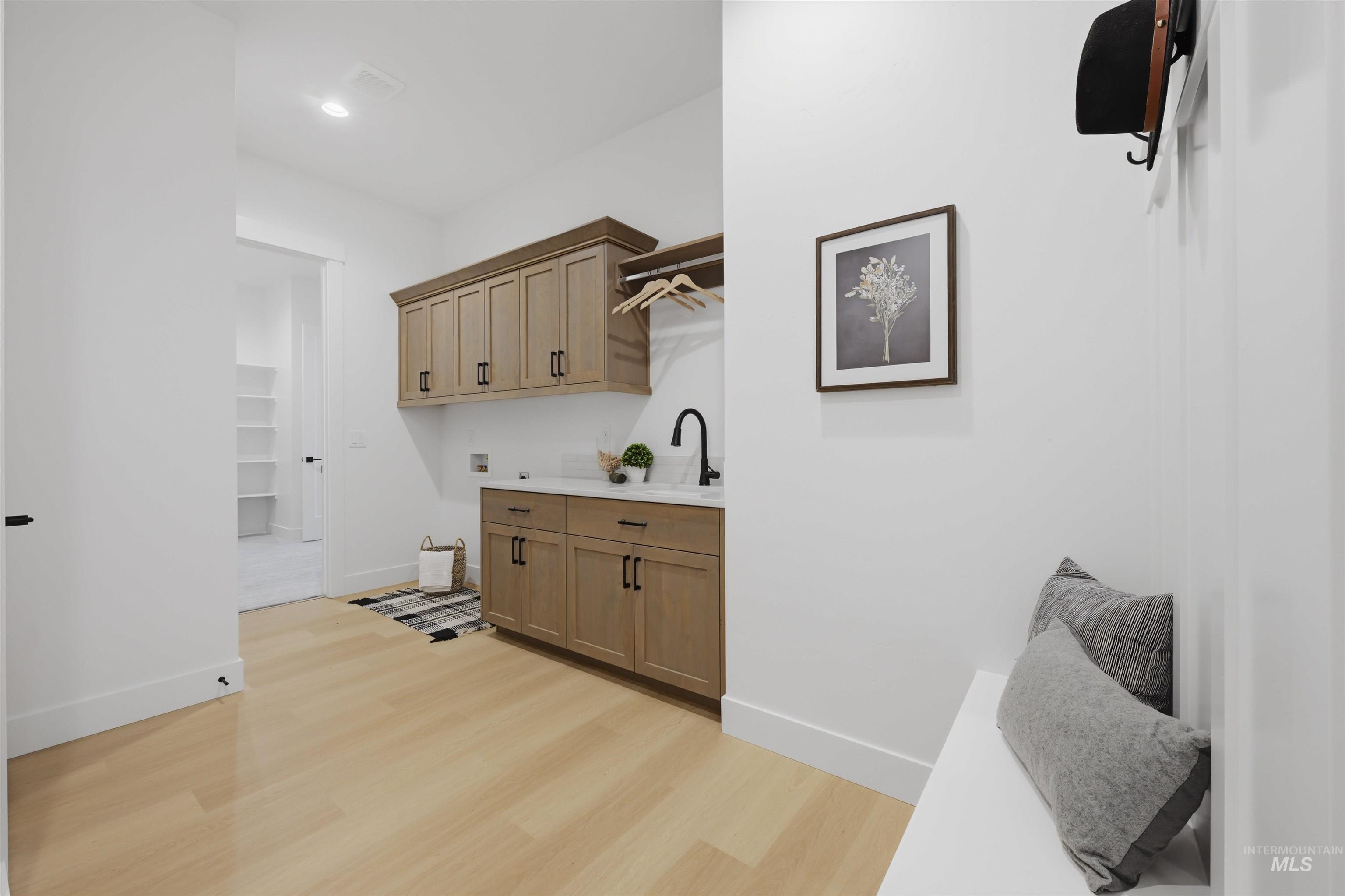 2182 N Annadale Way, Eagle, Idaho 83616, 4 Bedrooms, 3.5 Bathrooms, Residential For Sale, Price $1,224,000,MLS 98978633