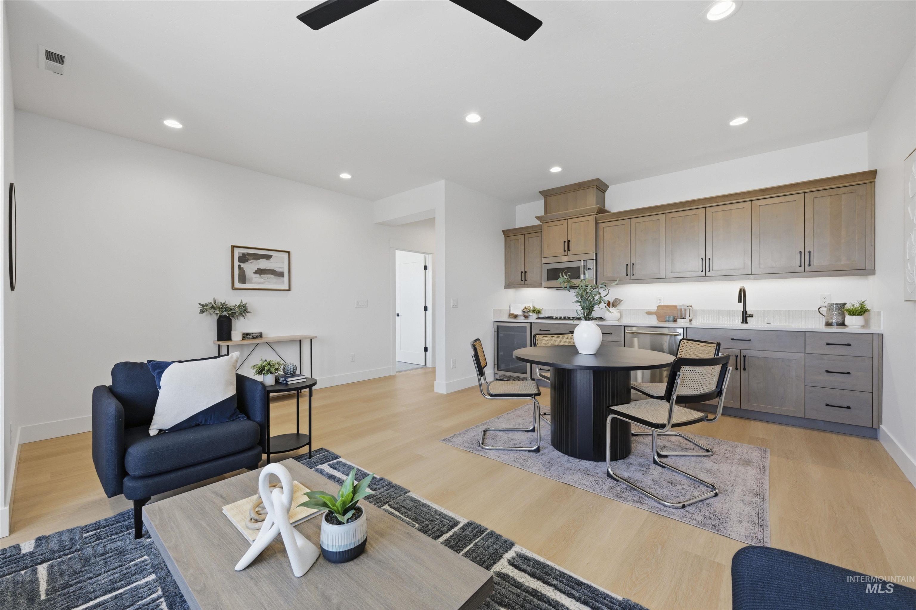 2182 N Annadale Way, Eagle, Idaho 83616, 4 Bedrooms, 3.5 Bathrooms, Residential For Sale, Price $1,224,000,MLS 98978633