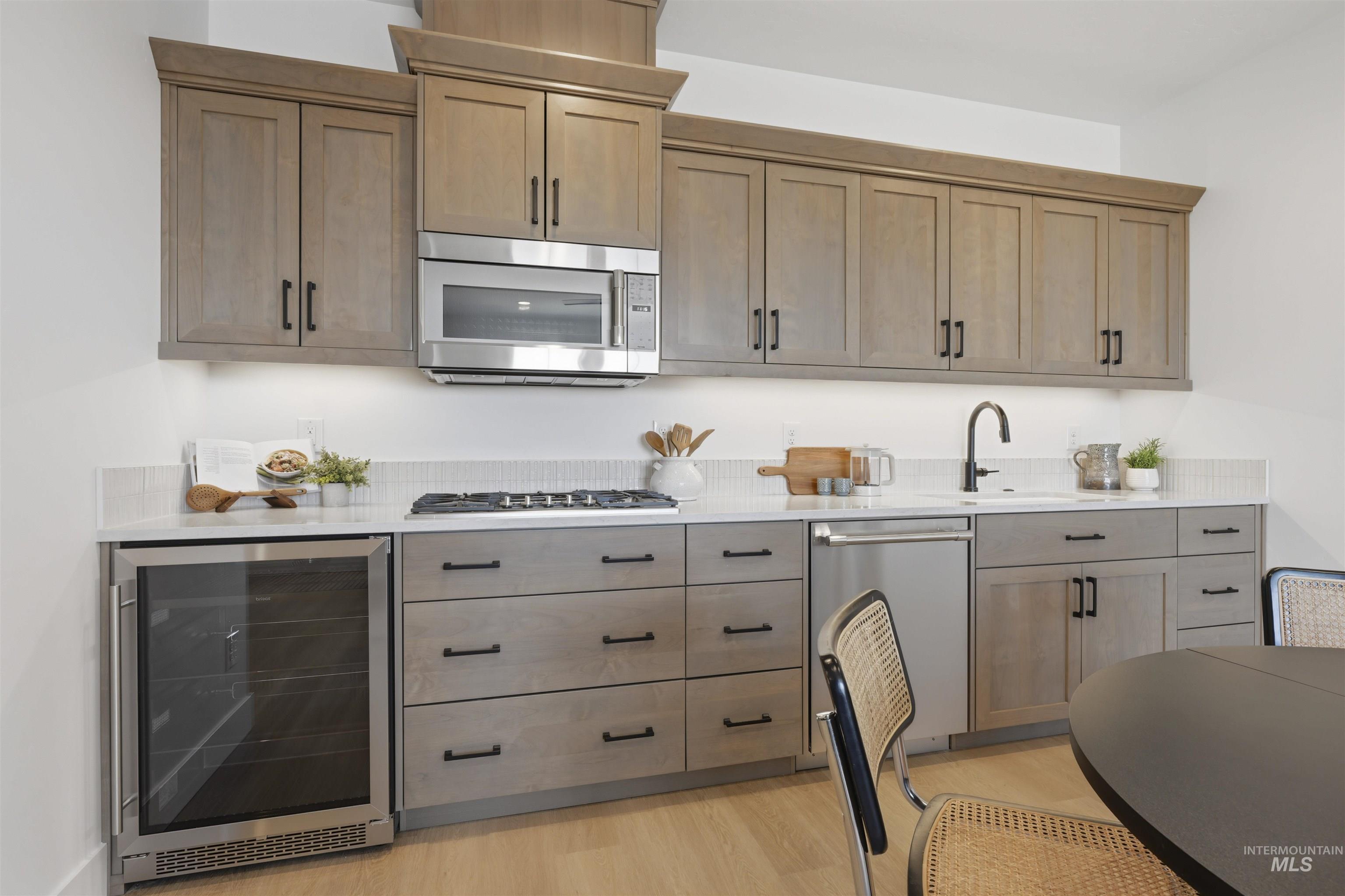 2182 N Annadale Way, Eagle, Idaho 83616, 4 Bedrooms, 3.5 Bathrooms, Residential For Sale, Price $1,224,000,MLS 98978633