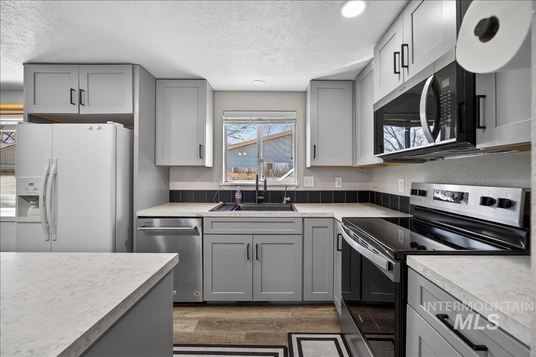 1604 N. Plateau Ave., Caldwell, Idaho 83605, 4 Bedrooms, 1 Bathroom, Residential For Sale, Price $289,900,MLS 98978636