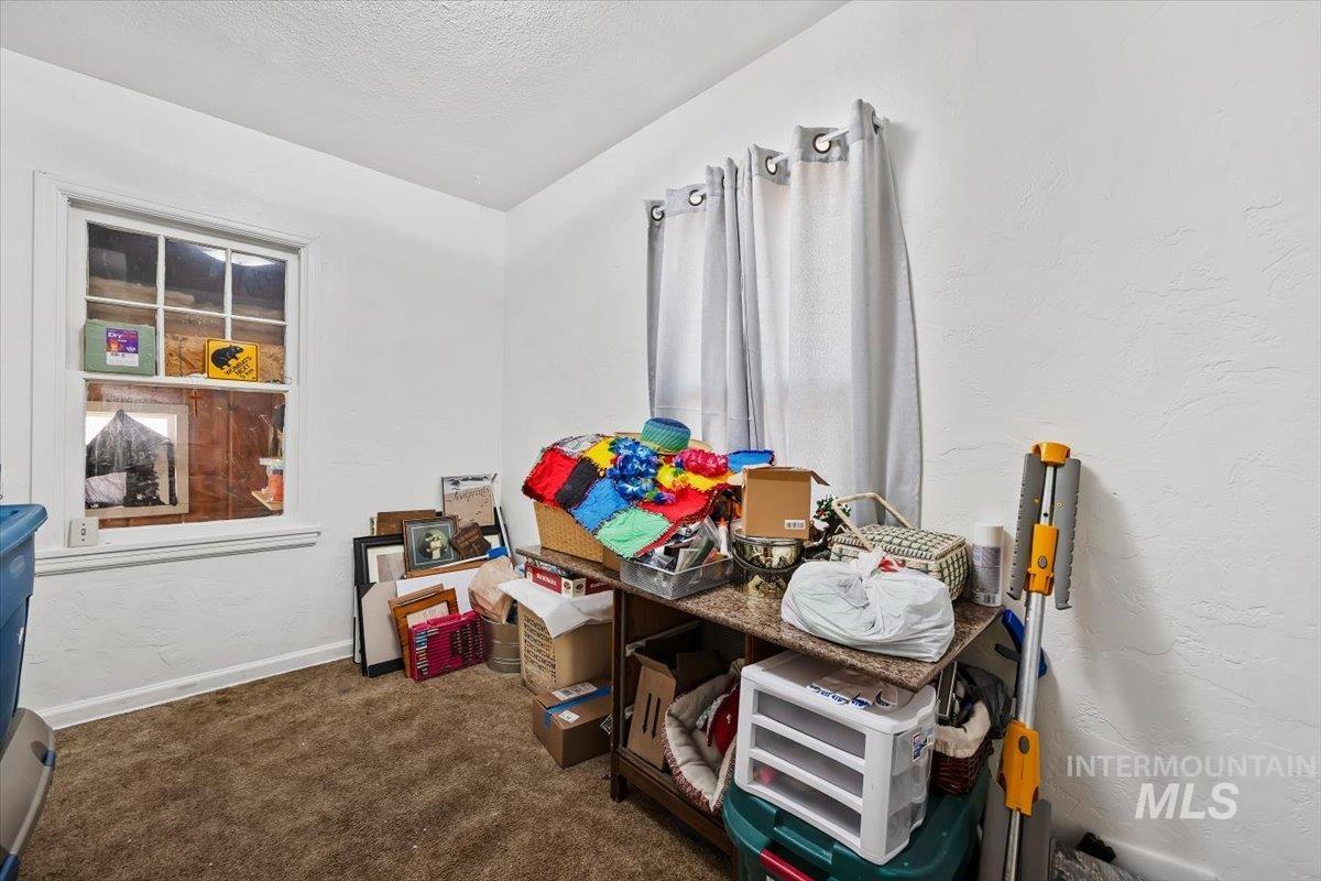 403 Filer Ave W, Twin Falls, Idaho 83301, 2 Bedrooms, 1 Bathroom, Residential For Sale, Price $239,900,MLS 98978639