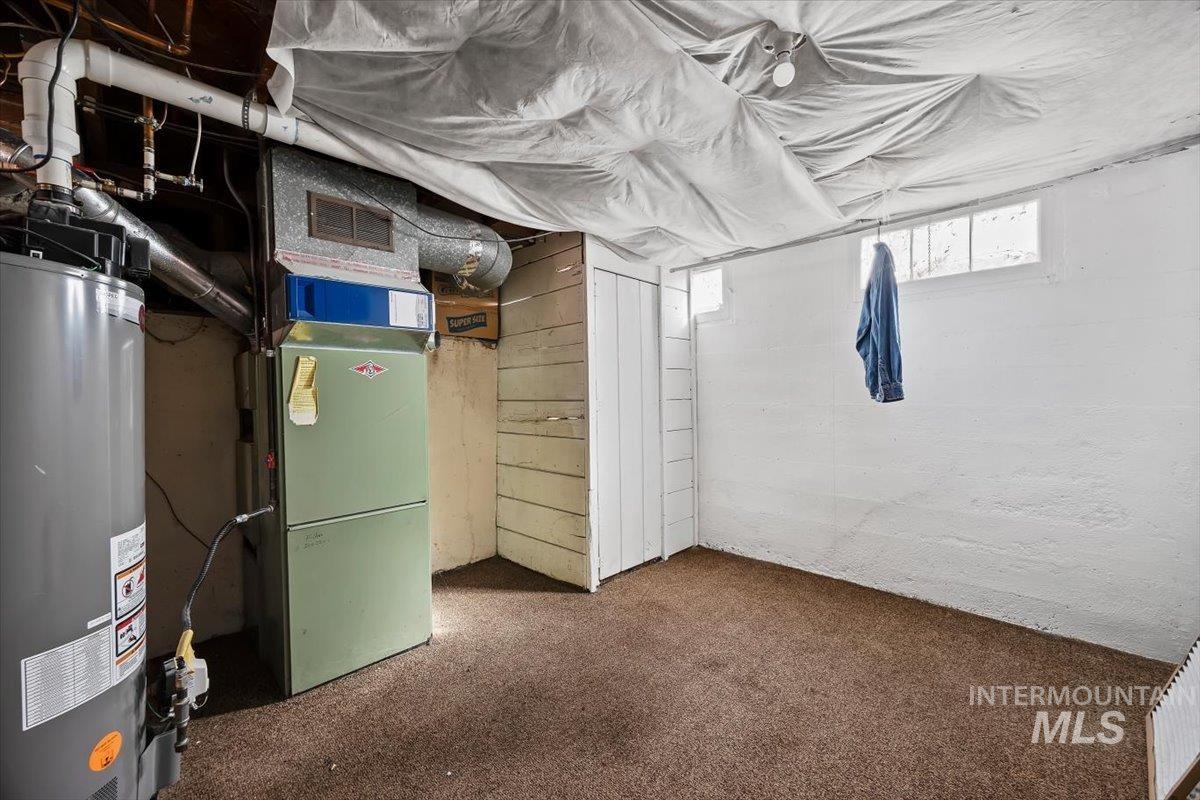 403 Filer Ave W, Twin Falls, Idaho 83301, 2 Bedrooms, 1 Bathroom, Residential For Sale, Price $239,900,MLS 98978639