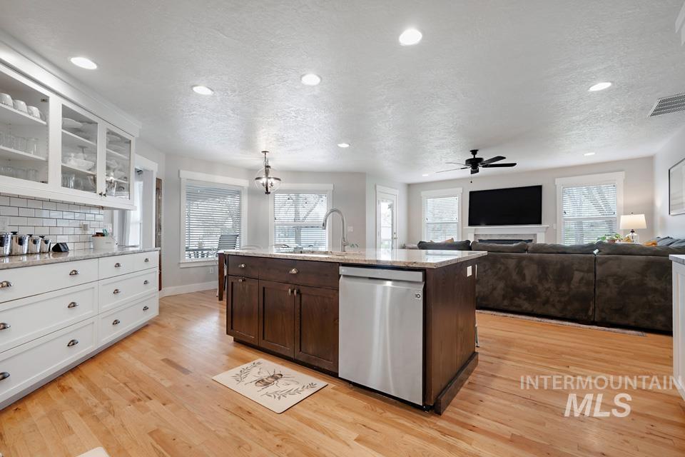 9339 Northview Rd, Middleton, Idaho 83644, 6 Bedrooms, 3.5 Bathrooms, Residential For Sale, Price $1,250,000,MLS 98978640