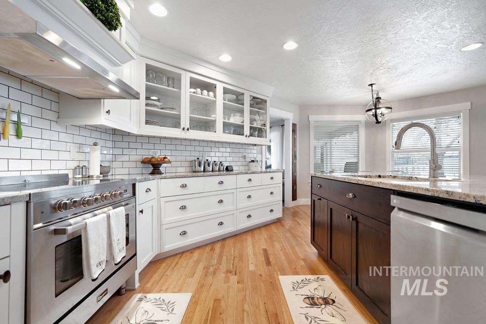 9339 Northview Rd, Middleton, Idaho 83644, 6 Bedrooms, 3.5 Bathrooms, Residential For Sale, Price $1,250,000,MLS 98978640