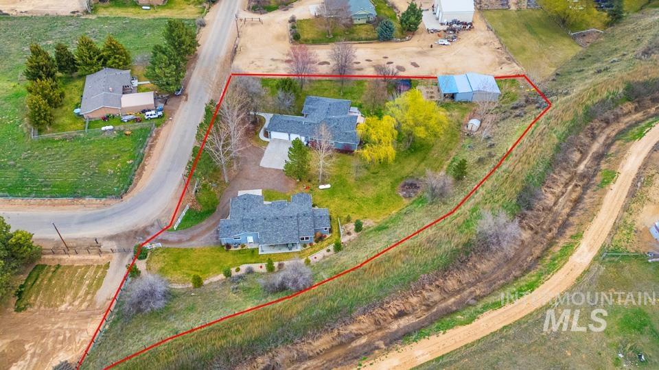 9339 Northview Rd, Middleton, Idaho 83644, 6 Bedrooms, 3.5 Bathrooms, Residential For Sale, Price $1,250,000,MLS 98978640