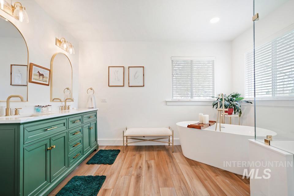 9339 Northview Rd, Middleton, Idaho 83644, 6 Bedrooms, 3.5 Bathrooms, Residential For Sale, Price $1,250,000,MLS 98978640