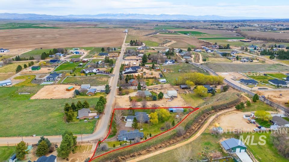 9339 Northview Rd, Middleton, Idaho 83644, 6 Bedrooms, 3.5 Bathrooms, Residential For Sale, Price $1,250,000,MLS 98978640