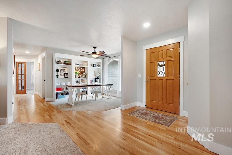 9339 Northview Rd, Middleton, Idaho 83644, 6 Bedrooms, 3.5 Bathrooms, Residential For Sale, Price $1,250,000,MLS 98978640