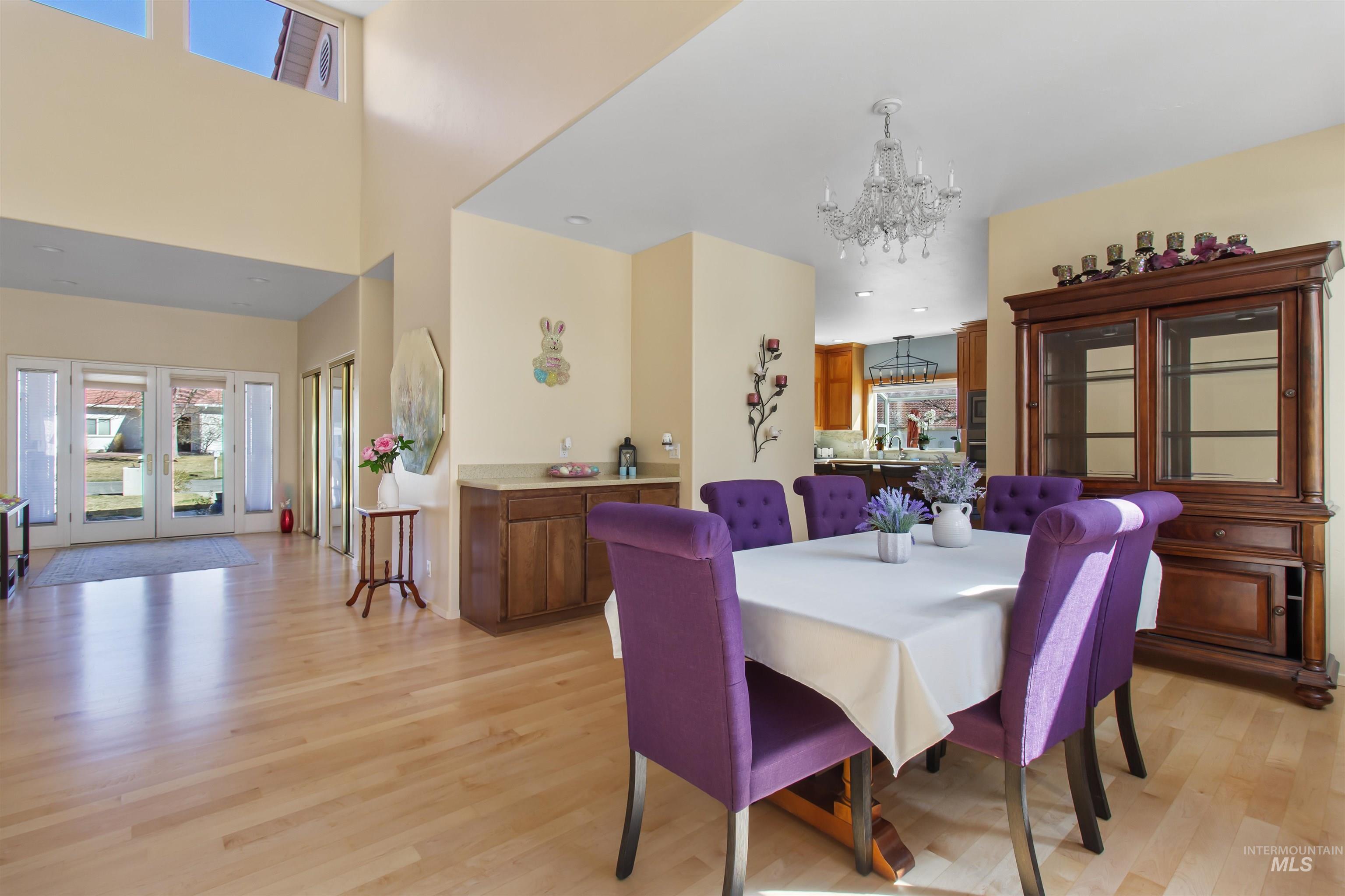 132 Los Lagos, Twin Falls, Idaho 83301, 3 Bedrooms, 2.5 Bathrooms, Residential For Sale, Price $630,000, 98978648