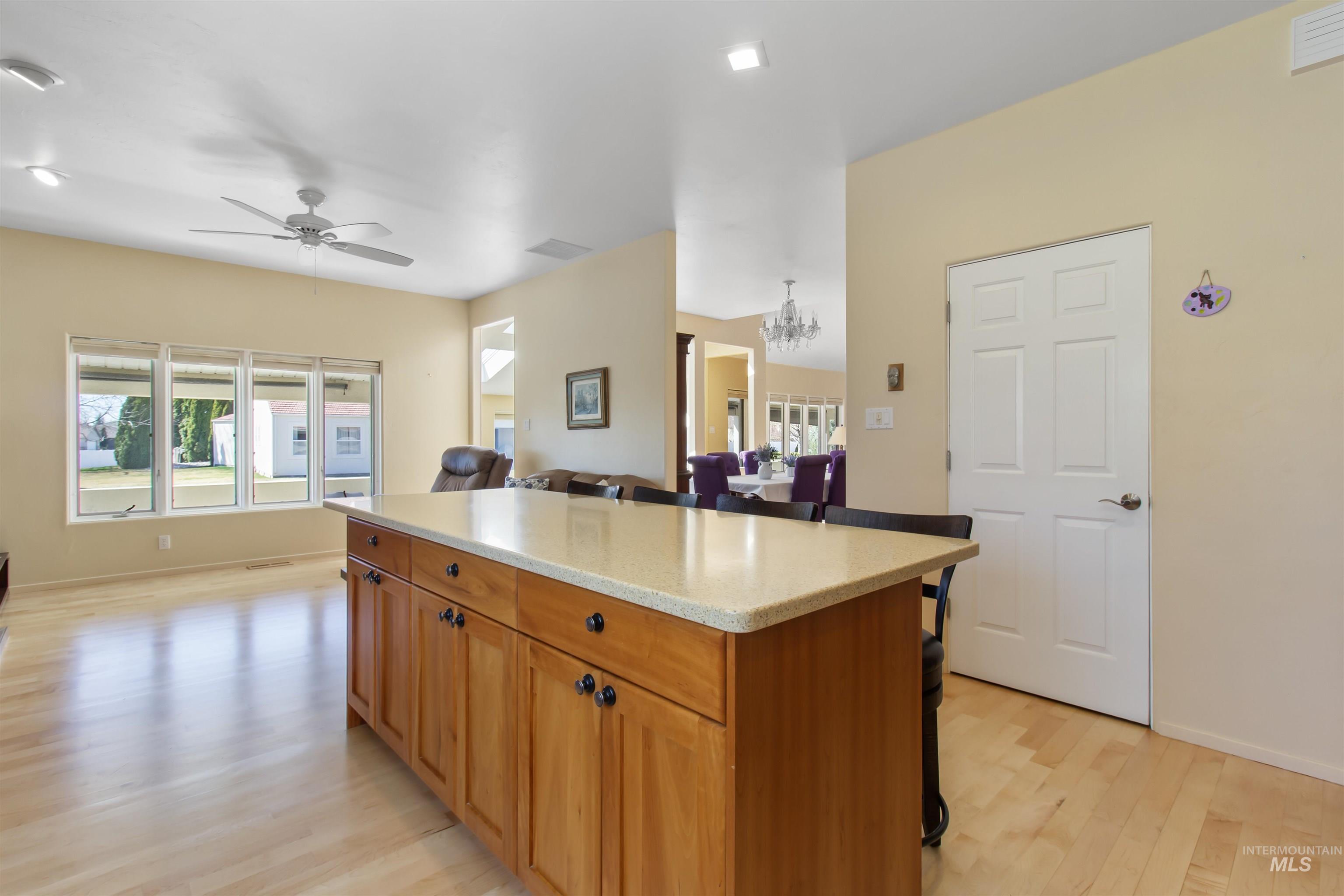 132 Los Lagos, Twin Falls, Idaho 83301, 3 Bedrooms, 2.5 Bathrooms, Residential For Sale, Price $630,000, 98978648