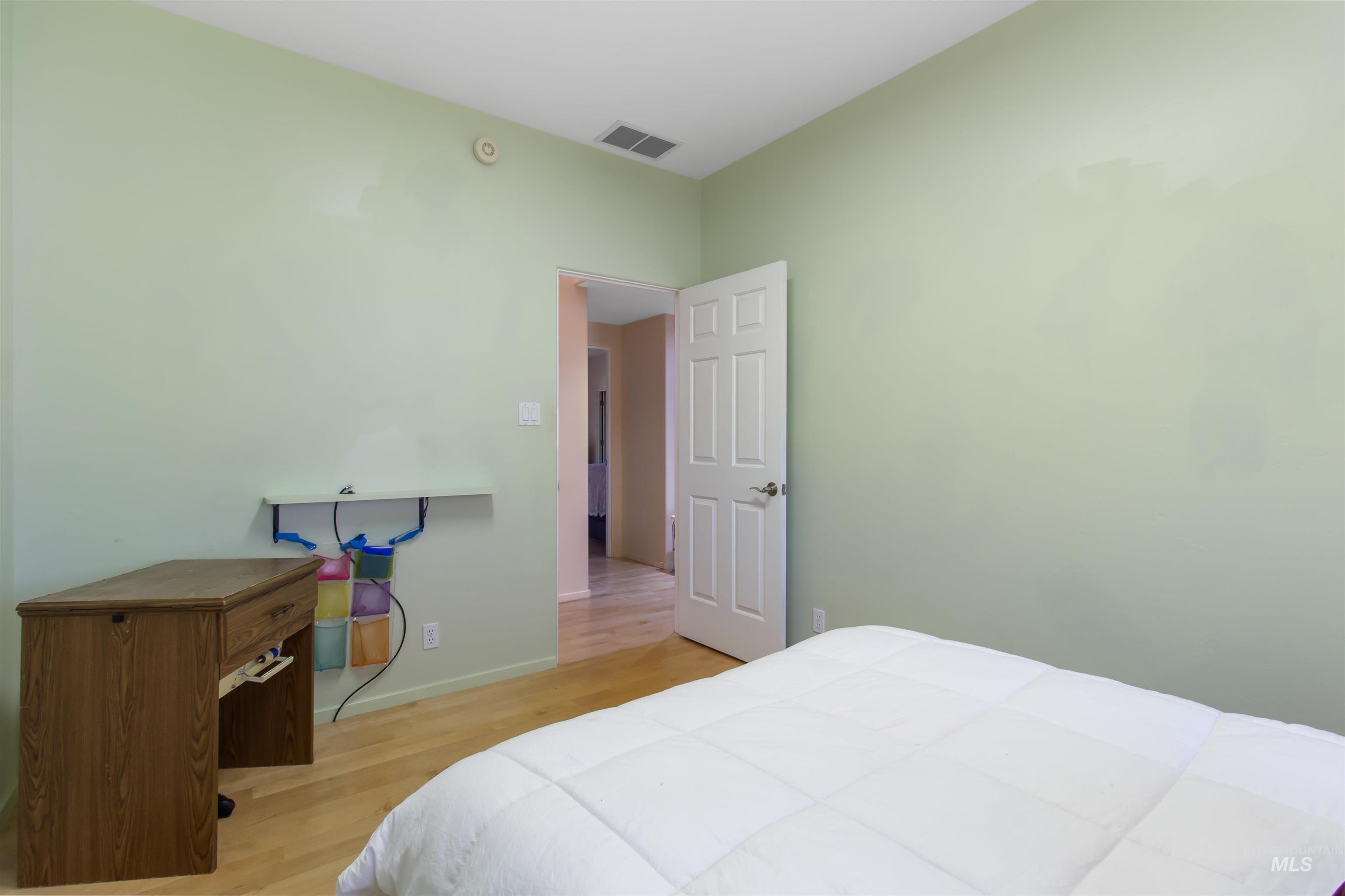 132 Los Lagos, Twin Falls, Idaho 83301, 3 Bedrooms, 2.5 Bathrooms, Residential For Sale, Price $630,000, 98978648