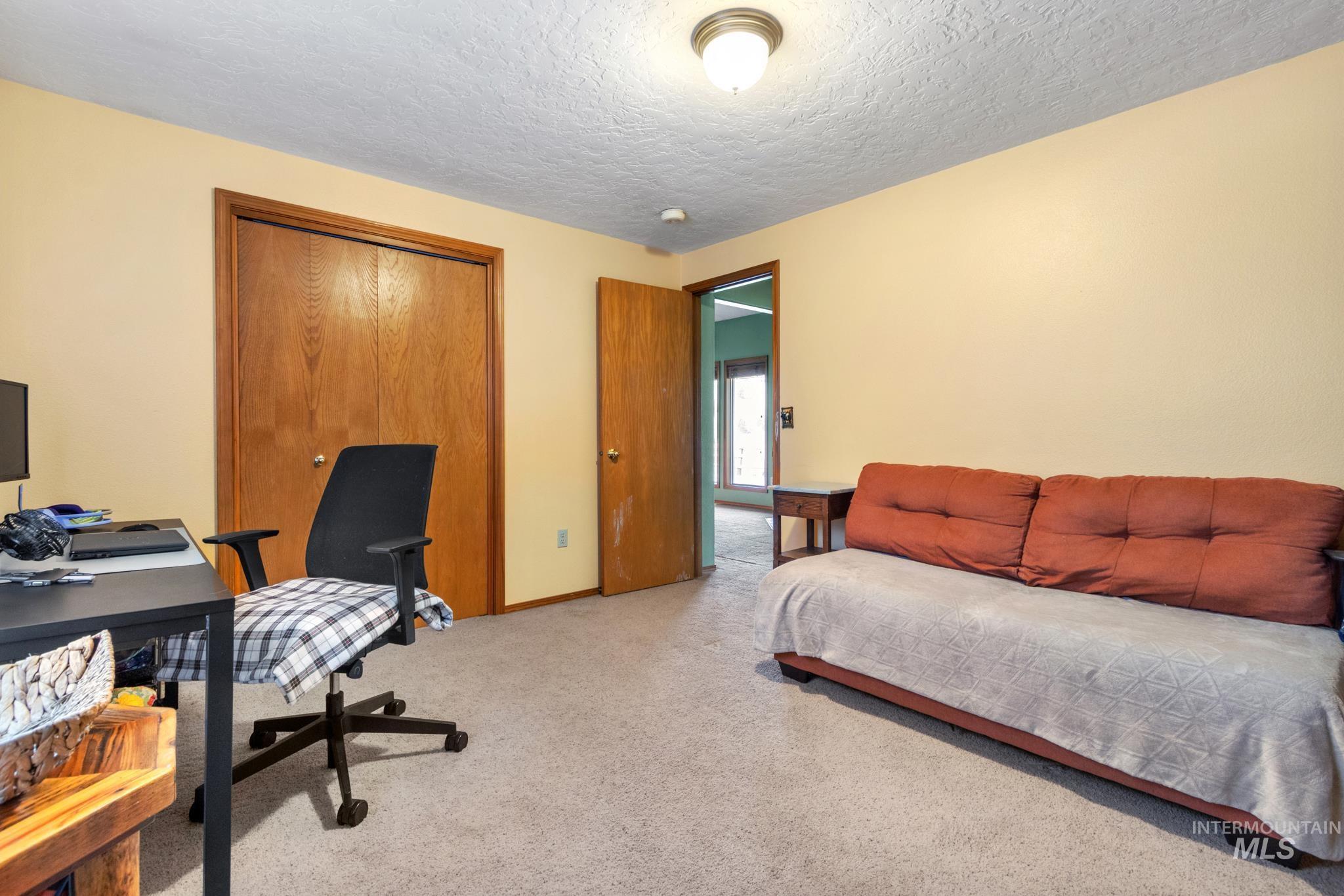 376 Rimview Dr., Boise, Idaho 83716, 3 Bedrooms, 2 Bathrooms, Residential For Sale, Price $544,900, 98978649