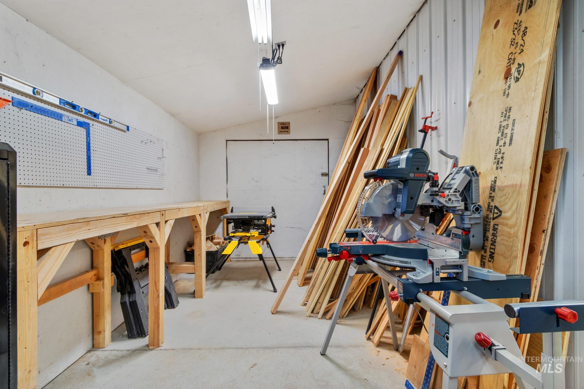 376 Rimview Dr., Boise, Idaho 83716, 3 Bedrooms, 2 Bathrooms, Residential For Sale, Price $544,900, 98978649