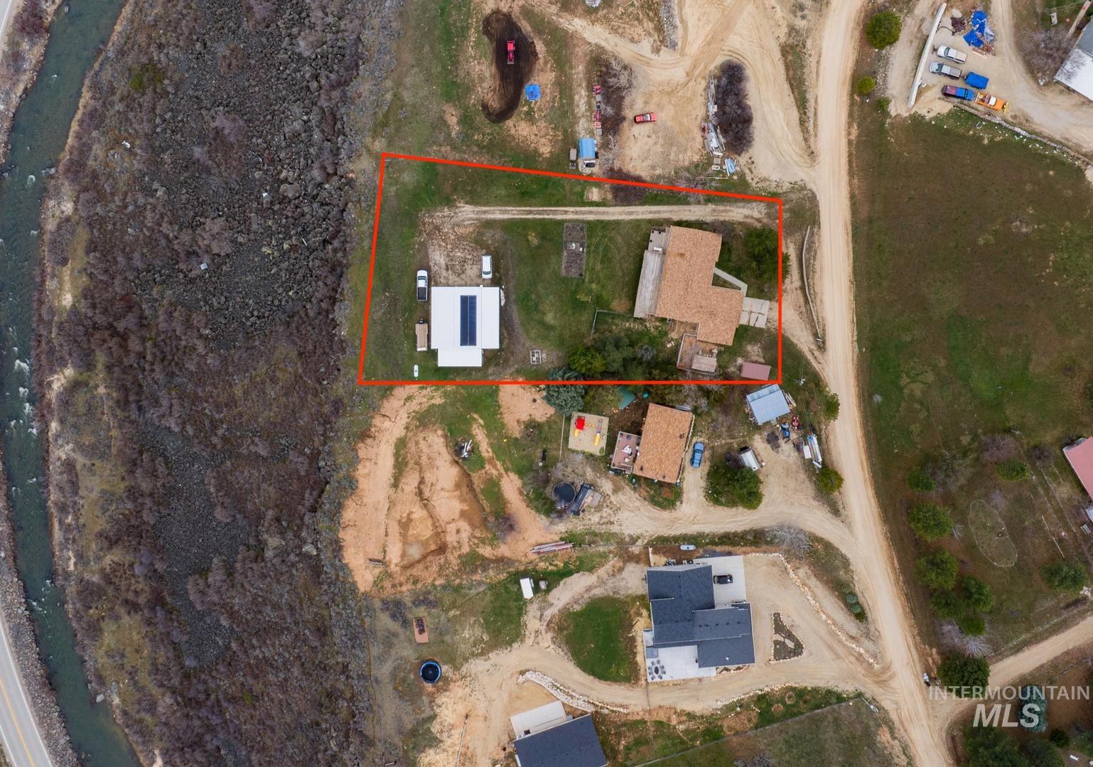 376 Rimview Dr., Boise, Idaho 83716, 3 Bedrooms, 2 Bathrooms, Residential For Sale, Price $544,900, 98978649