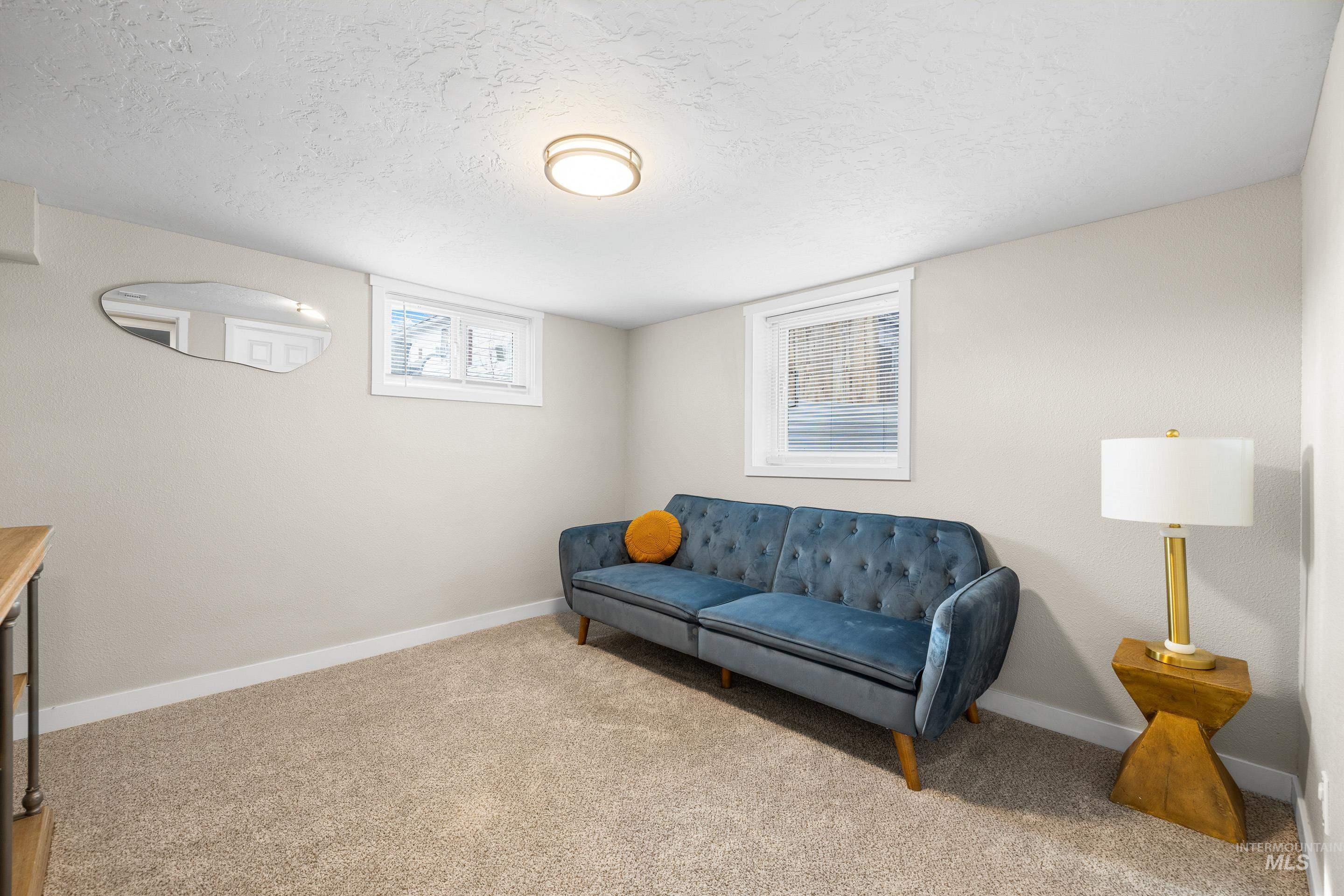 720 17th Ave. S., Nampa, Idaho 83651, 5 Bedrooms, 2 Bathrooms, Residential For Sale, Price $420,000, 98978651