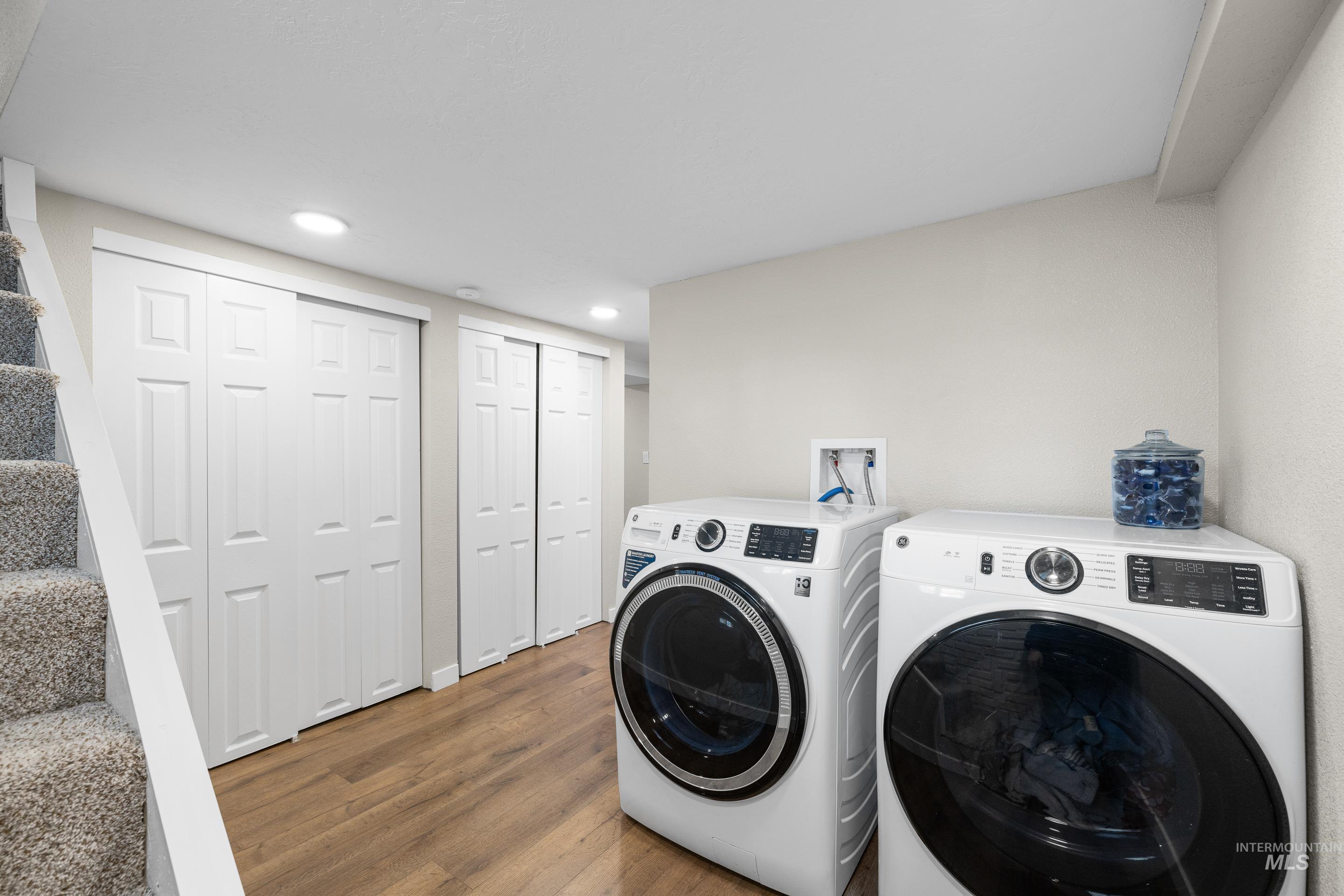 720 17th Ave. S., Nampa, Idaho 83651, 5 Bedrooms, 2 Bathrooms, Residential For Sale, Price $420,000, 98978651