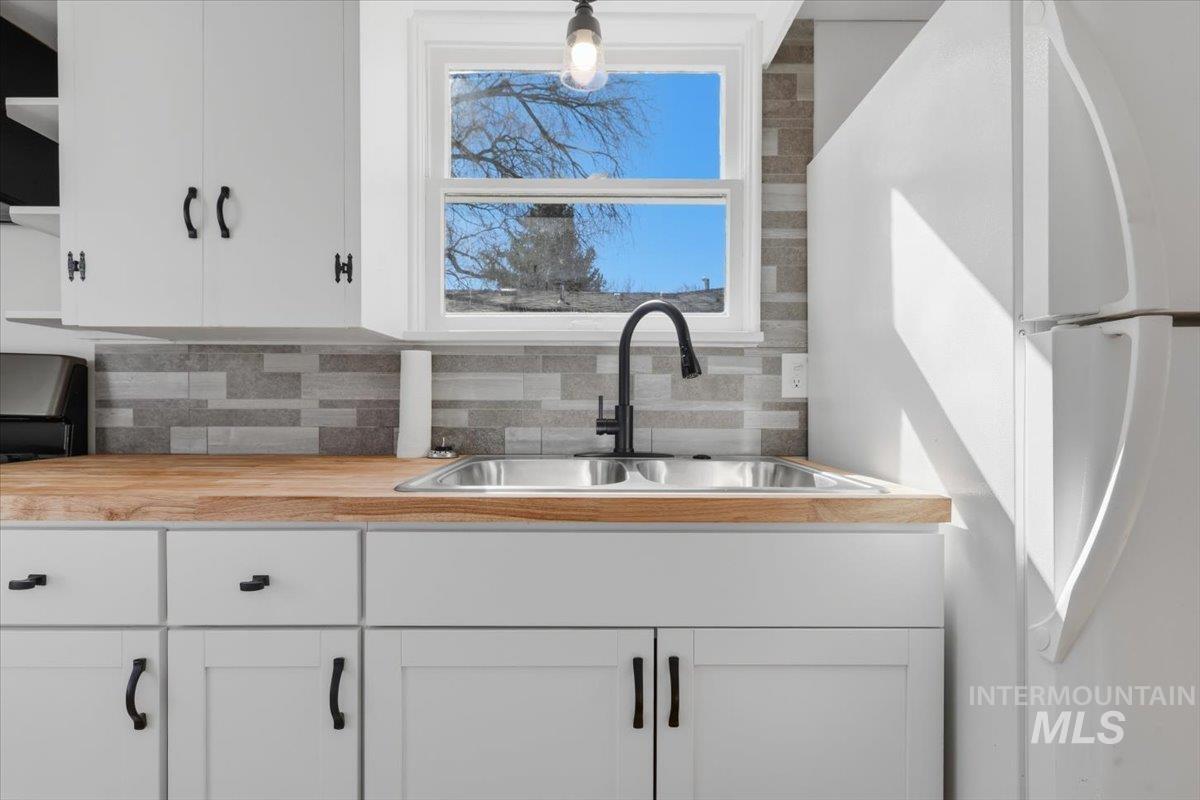 1808 S Euclid, Boise, Idaho 83706, 3 Bedrooms, 1.5 Bathrooms, Residential For Sale, Price $424,900, 98978653