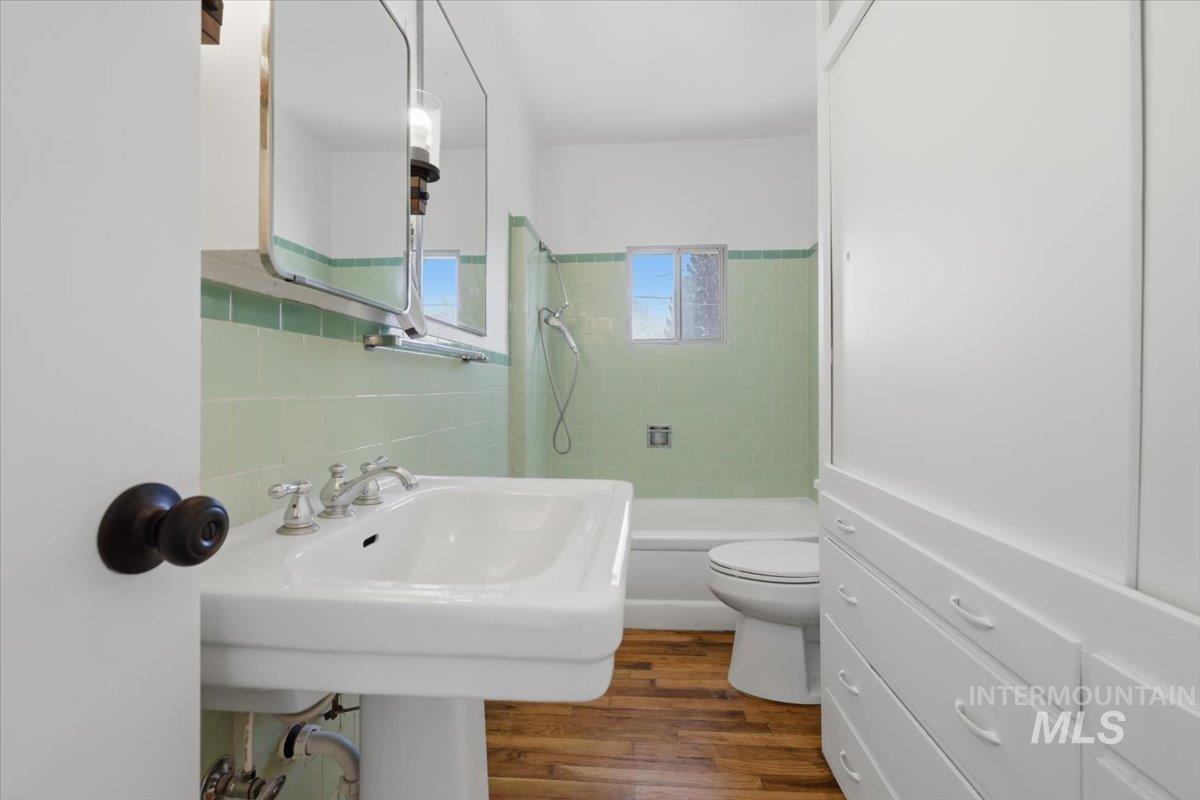 1808 S Euclid, Boise, Idaho 83706, 3 Bedrooms, 1.5 Bathrooms, Residential For Sale, Price $424,900, 98978653