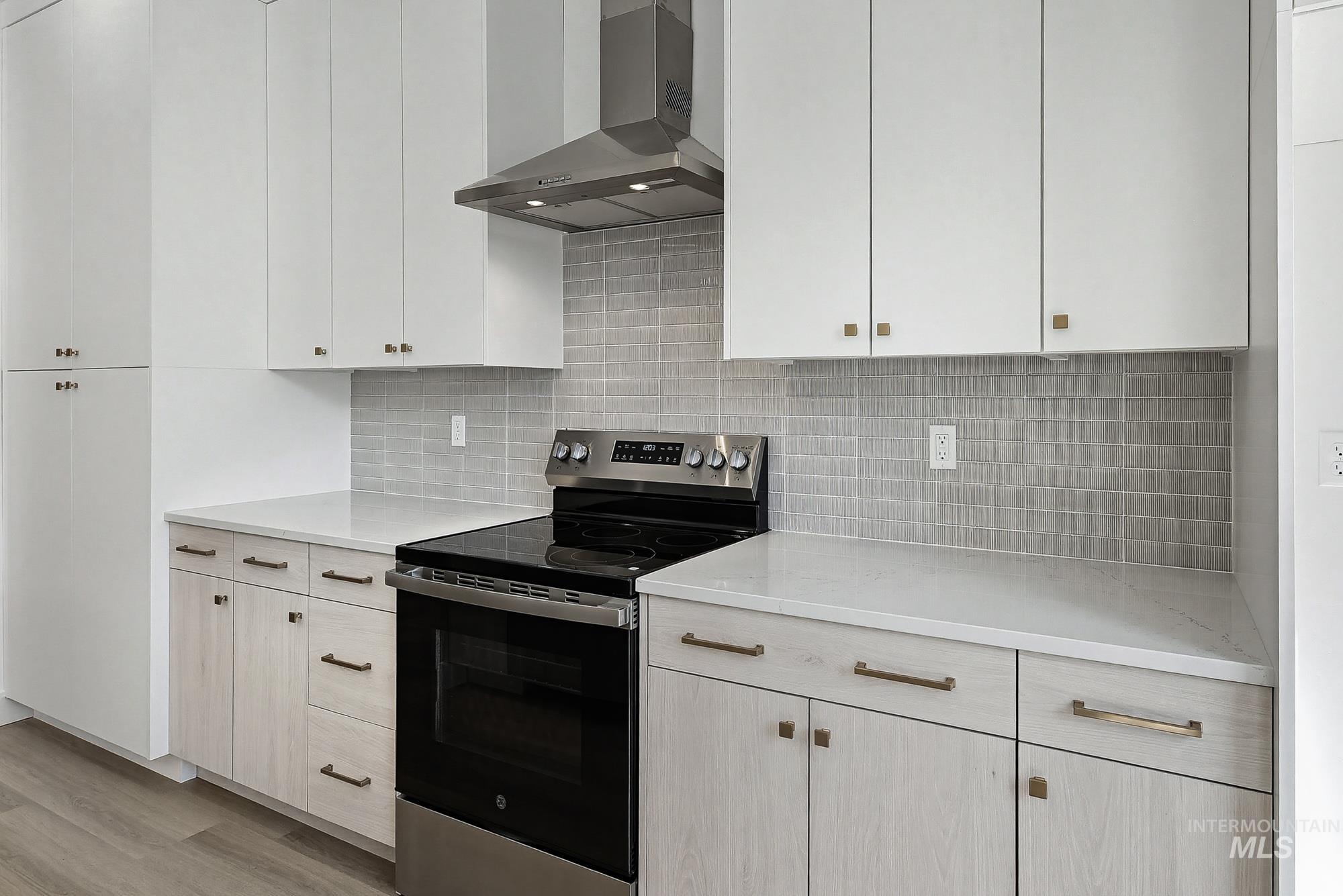 5034 S Brian Ave, Boise, Idaho 83716, 3 Bedrooms, 2.5 Bathrooms, Residential For Sale, Price $679,000,MLS 98978655