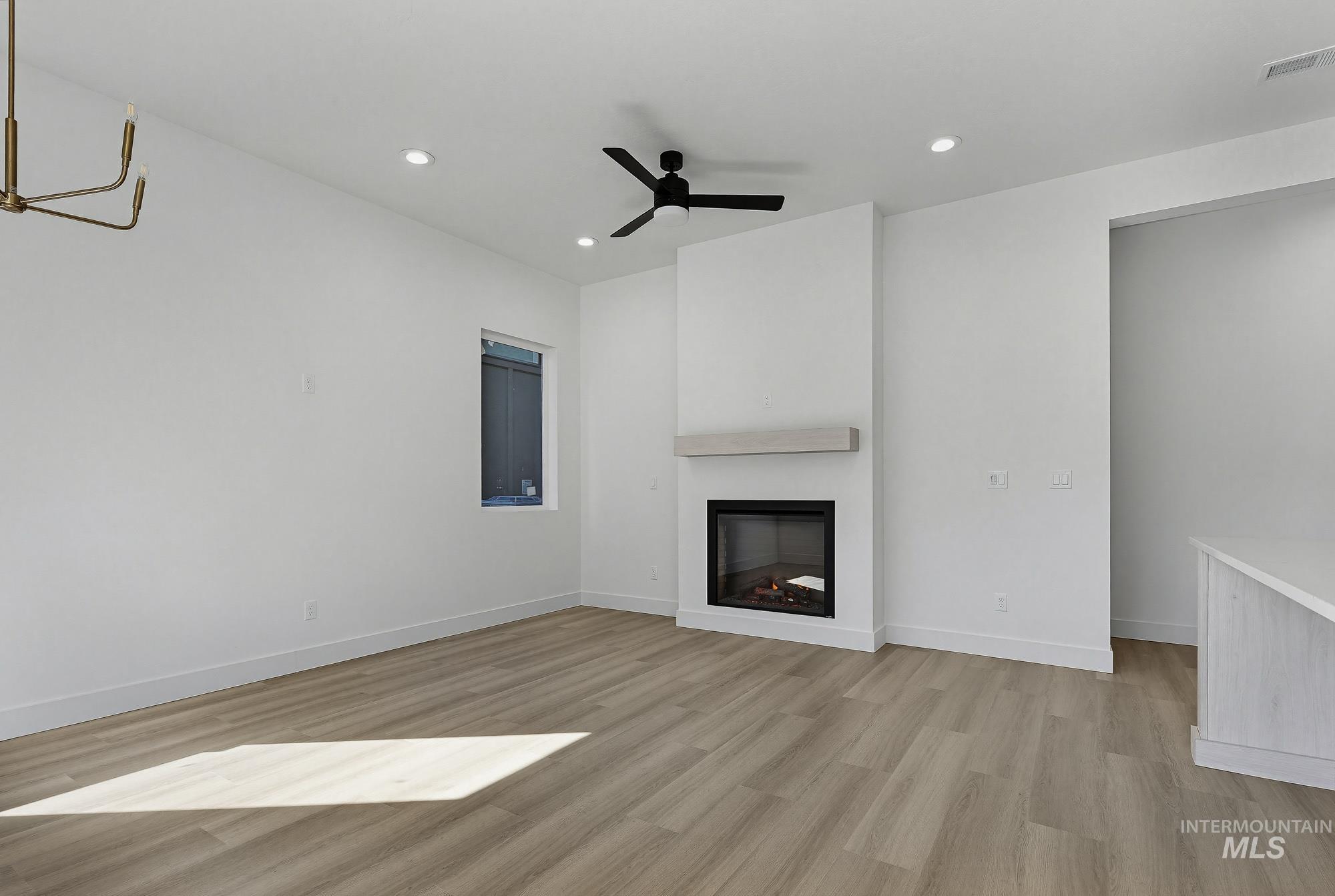 5034 S Brian Ave, Boise, Idaho 83716, 3 Bedrooms, 2.5 Bathrooms, Residential For Sale, Price $679,000,MLS 98978655