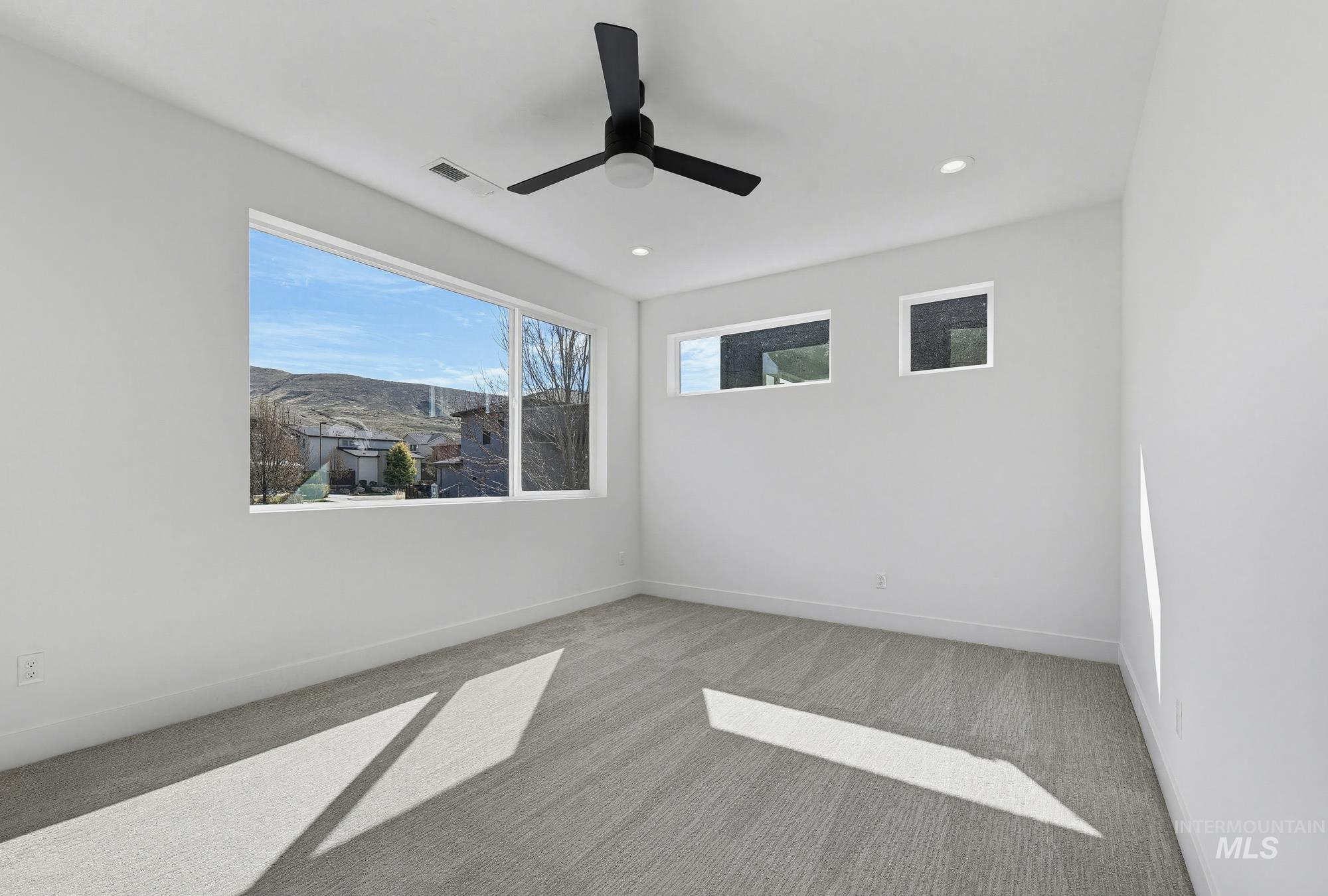 5034 S Brian Ave, Boise, Idaho 83716, 3 Bedrooms, 2.5 Bathrooms, Residential For Sale, Price $679,000,MLS 98978655