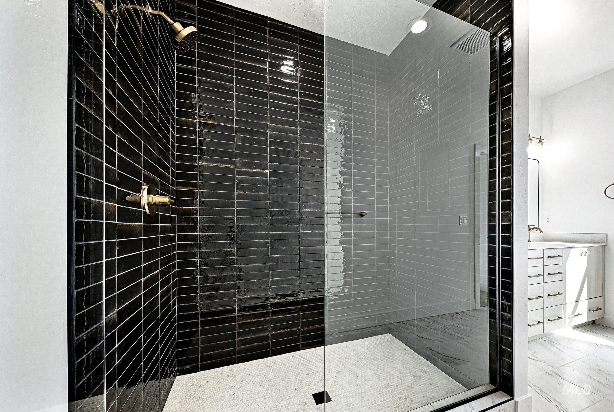 5034 S Brian Ave, Boise, Idaho 83716, 3 Bedrooms, 2.5 Bathrooms, Residential For Sale, Price $679,000,MLS 98978655