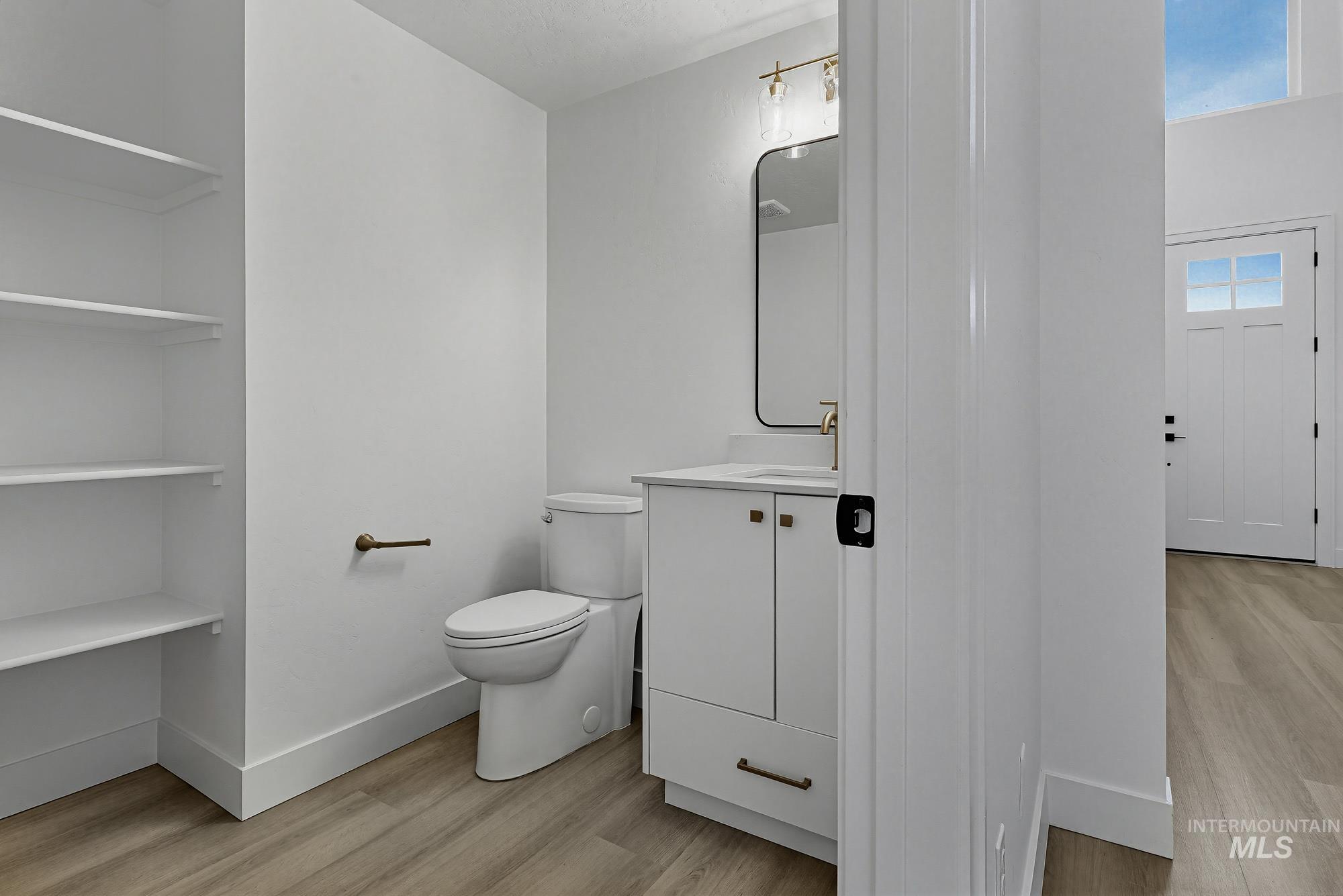 5034 S Brian Ave, Boise, Idaho 83716, 3 Bedrooms, 2.5 Bathrooms, Residential For Sale, Price $679,000,MLS 98978655