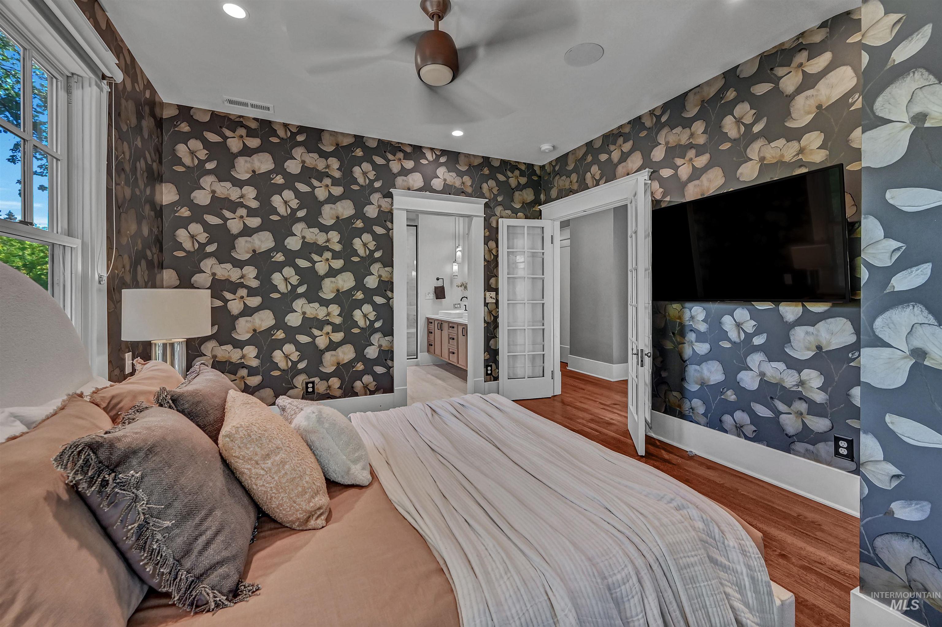 1019 N 9Th St, Boise, Idaho 83702-4232, 4 Bedrooms, 2.5 Bathrooms, Residential For Sale, Price $1,700,000,MLS 98978656