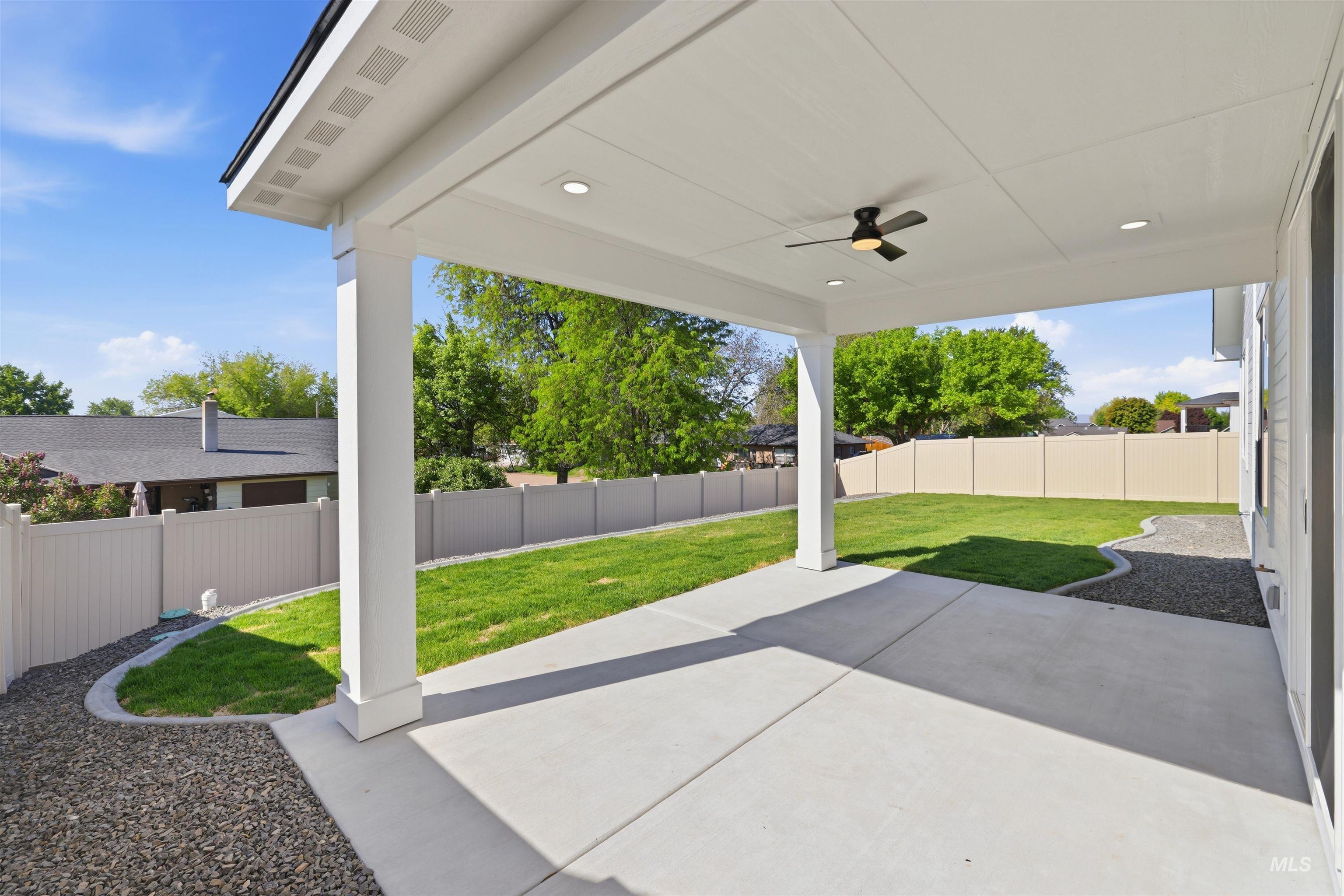 1306 Birch St, Parma, Idaho 83660, 3 Bedrooms, 2 Bathrooms, Residential For Sale, Price $410,000,MLS 98978657
