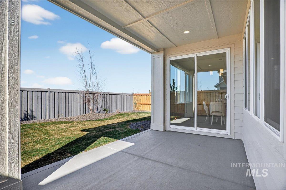 18161 Cinder Brook Ave, Nampa, Idaho 83687, 3 Bedrooms, 2.5 Bathrooms, Residential For Sale, Price $465,000,MLS 98978660