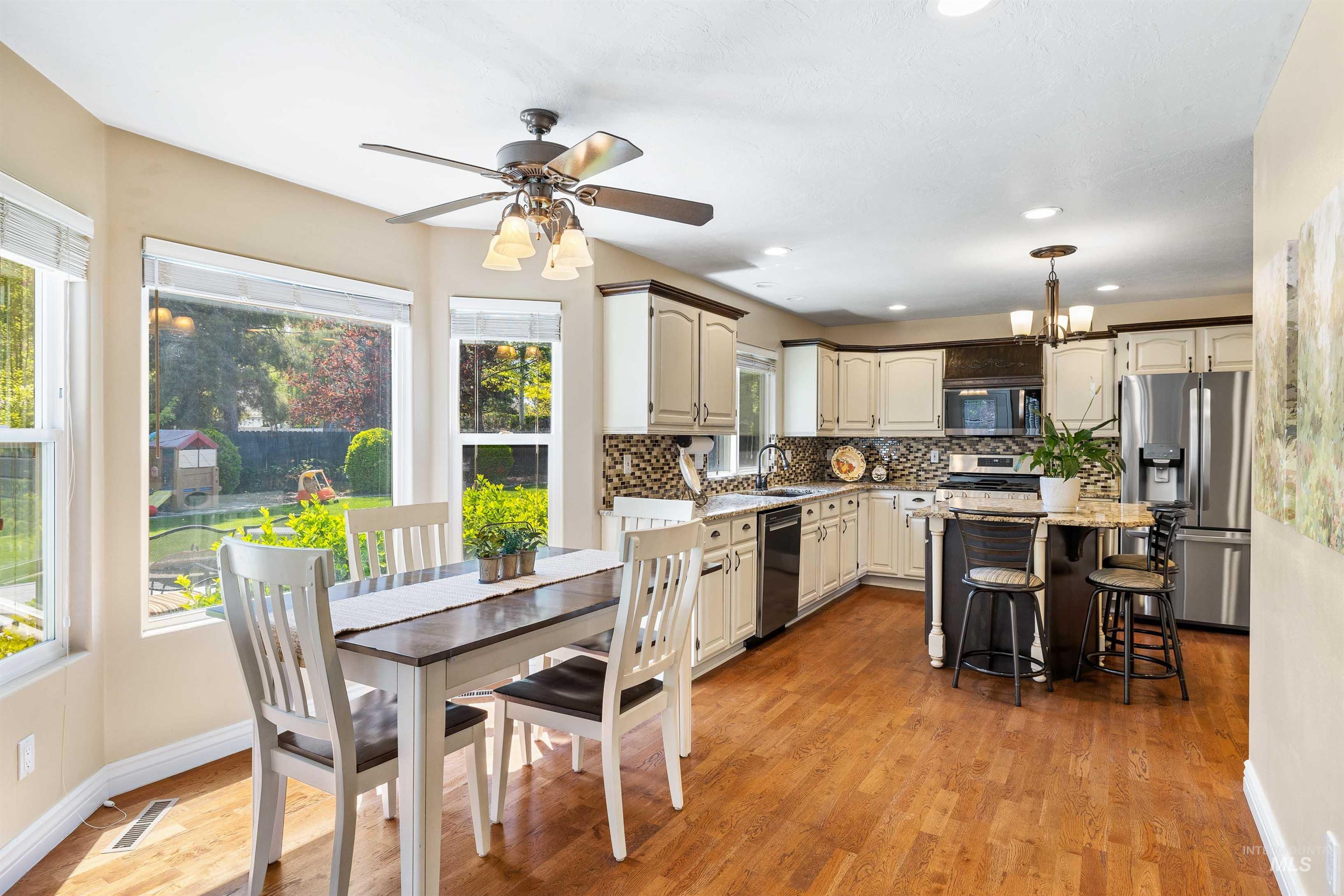 2028 Candleridge Drive, Twin Falls, Idaho 83301, 4 Bedrooms, 2.5 Bathrooms, Residential For Sale, Price $650,000, 98978662