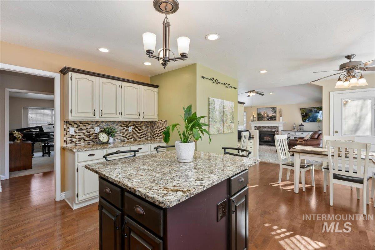 2028 Candleridge Drive, Twin Falls, Idaho 83301, 4 Bedrooms, 2.5 Bathrooms, Residential For Sale, Price $679,900, 98978662